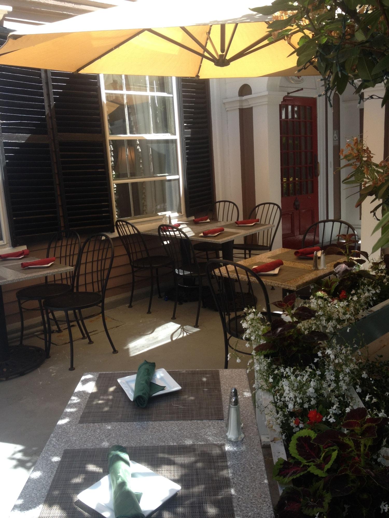 Restaurant Concord's Colonial Inn