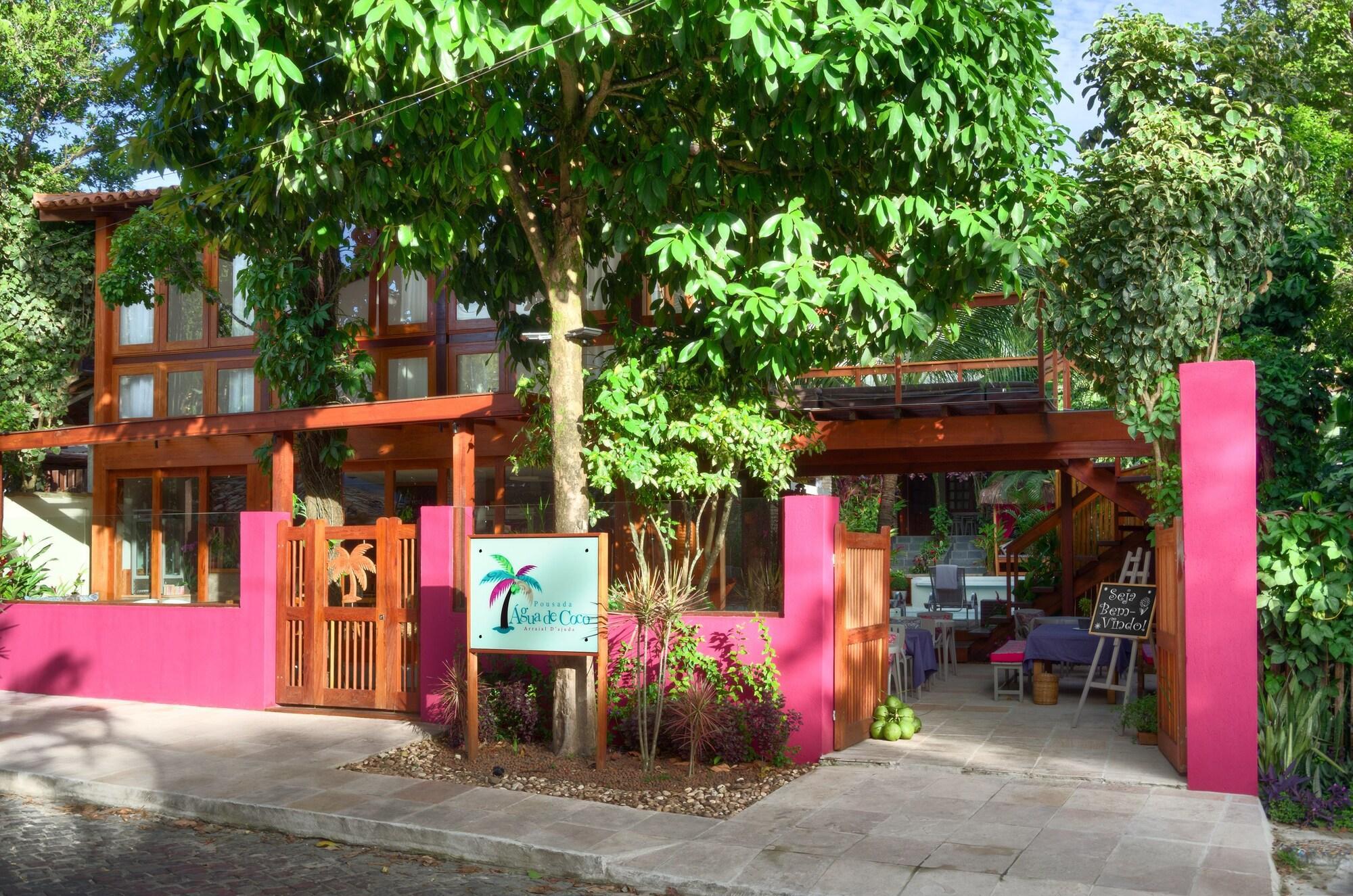 Vista Exterior Pousada Agua de Coco