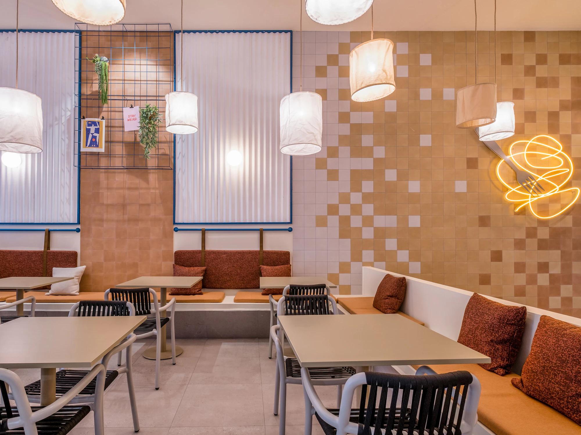 Vista Lobby Latroupe Poblenou Beach