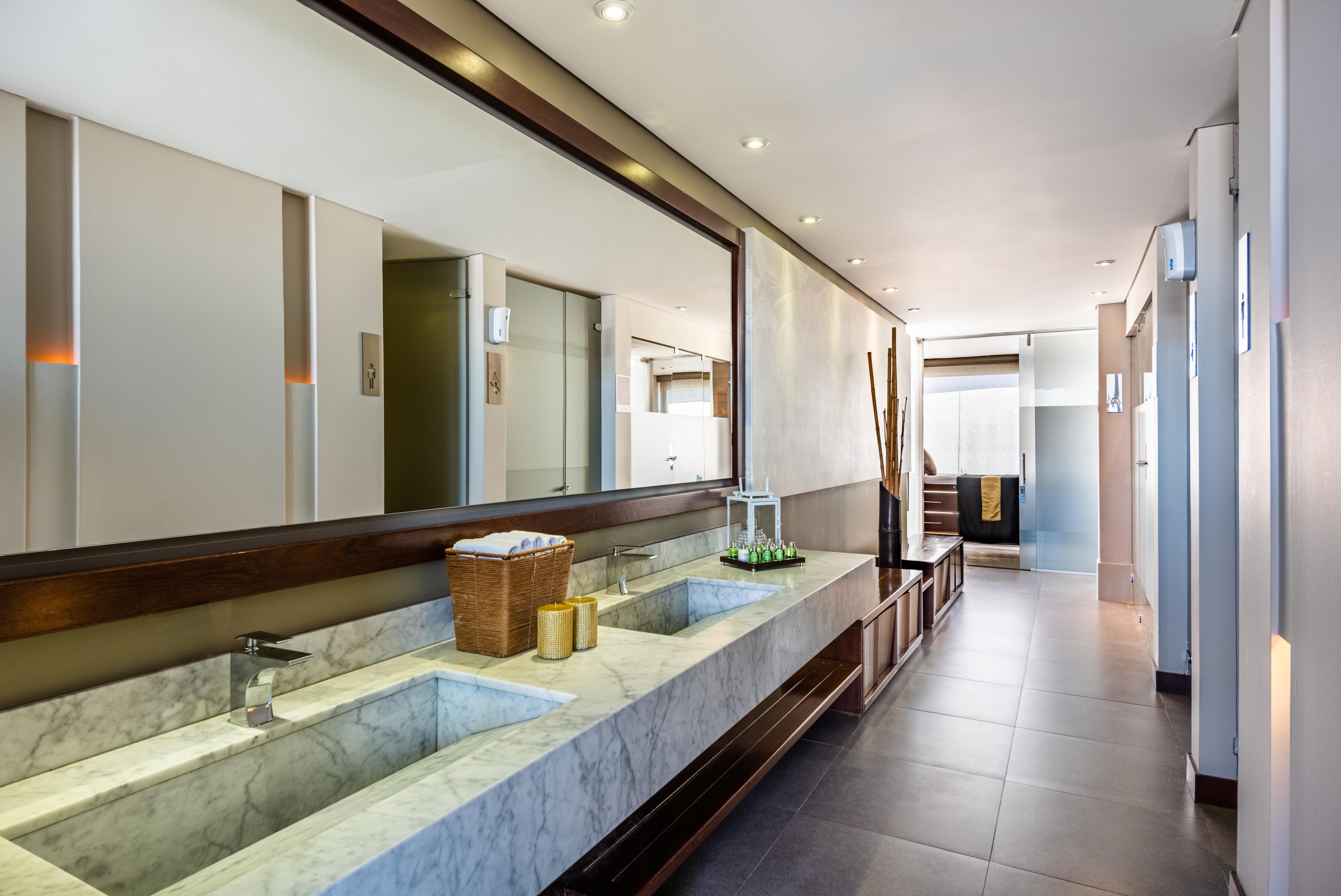 Spa NH Collection Bogotá WTC Royal