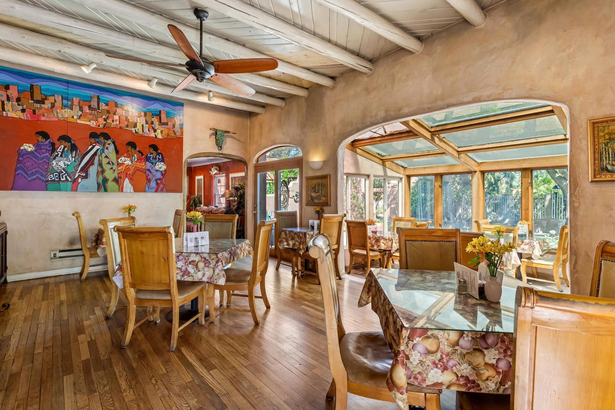 Restaurant Casas de Suenos Old Town Historic Inn, an Ascend Collection Hotel