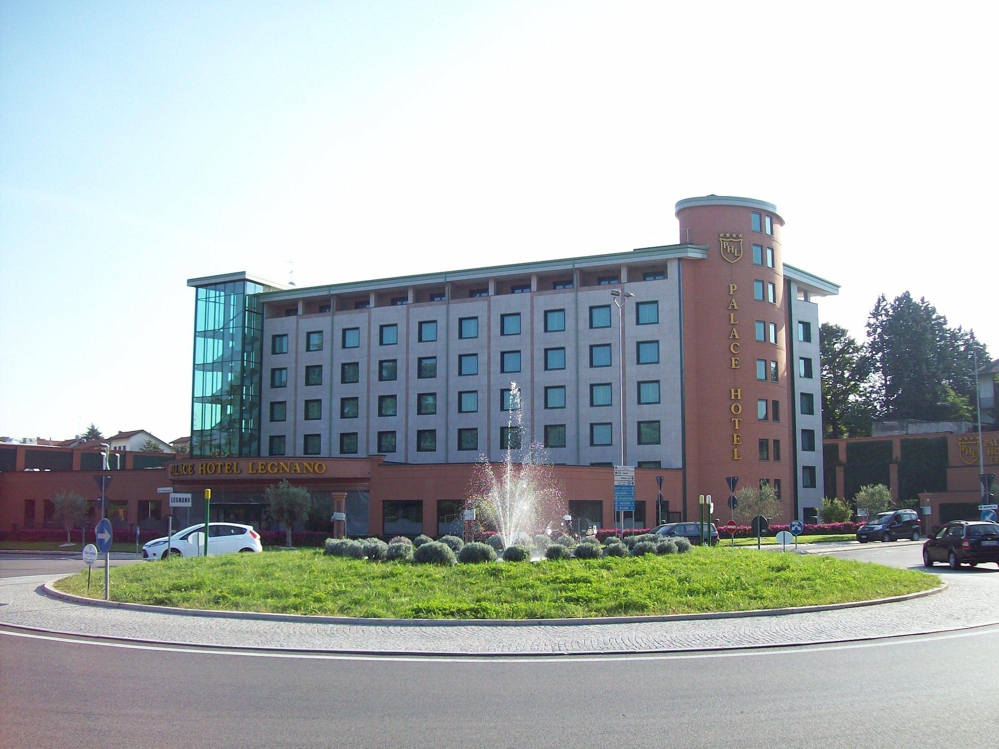 Vista Exterior Palace Hotel Legnano