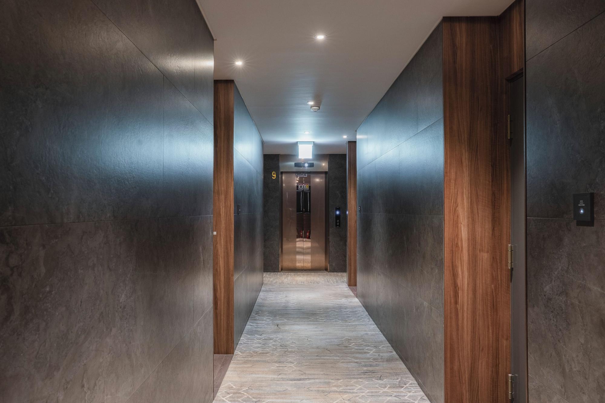 Vista Lobby Yaja Hotel Peace Square branch