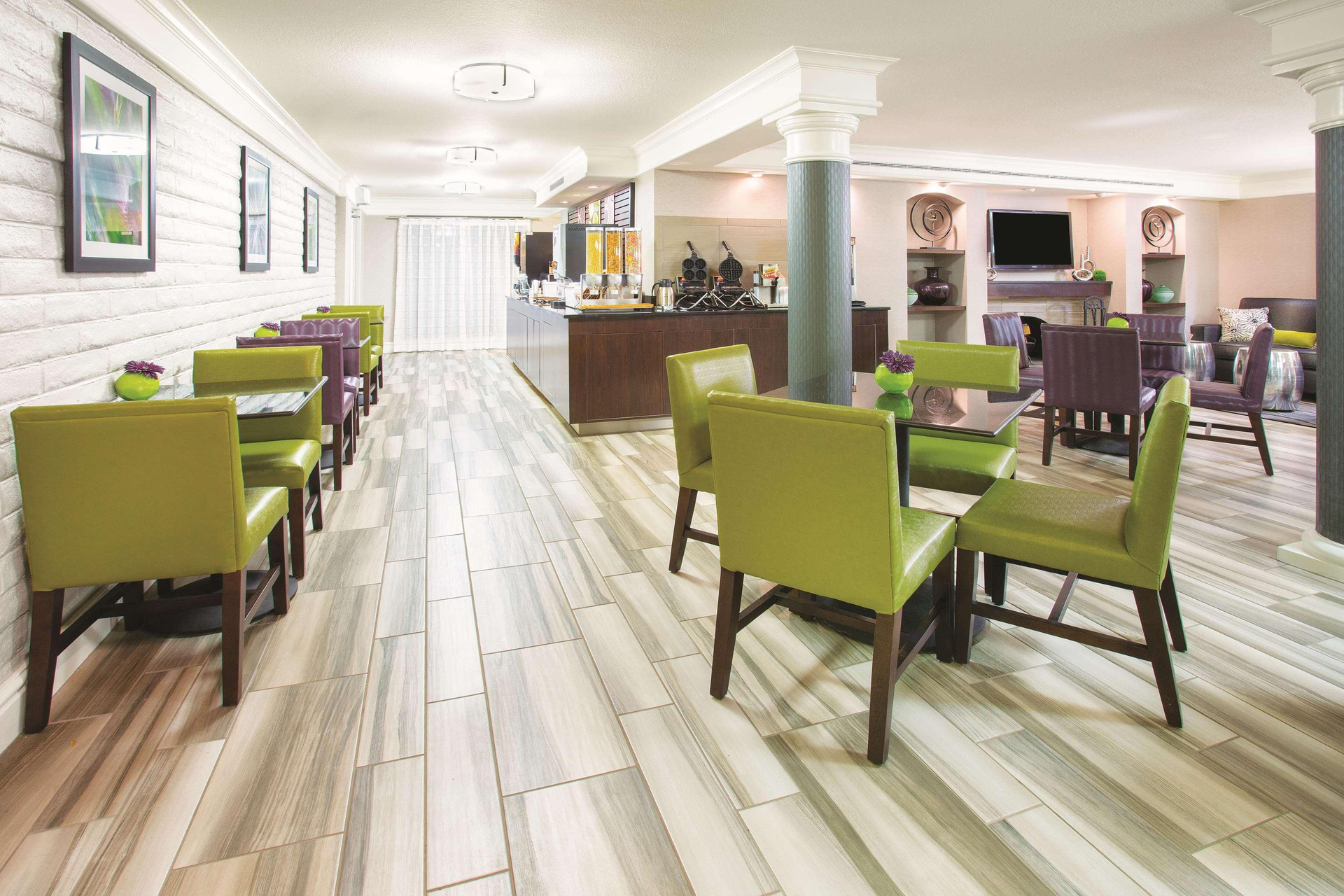 Restaurant La Quinta Inn by Wyndham Denver Westminster