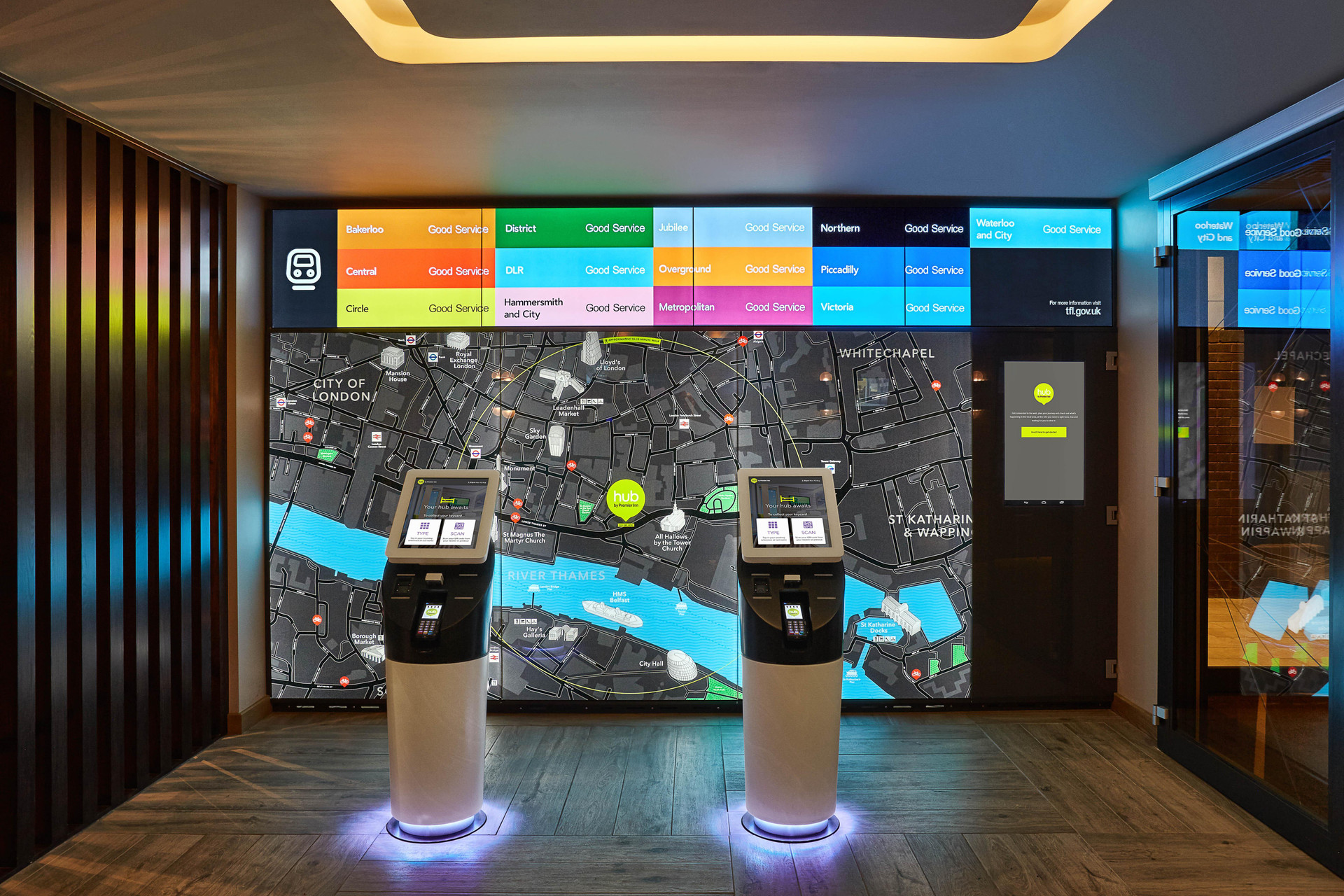 Vista Lobby Hub By Premier Inn London Tower Bridge