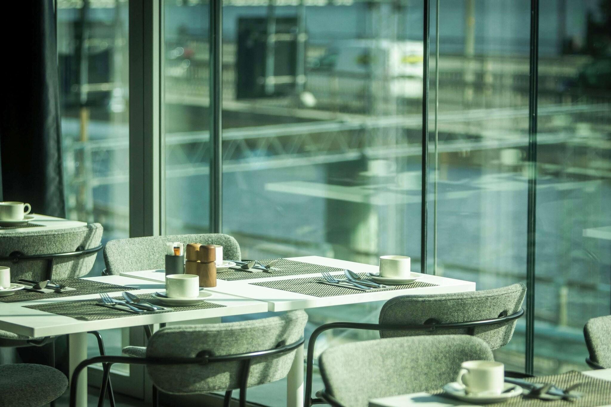 Restaurant Radisson Blu Waterfront Hotel