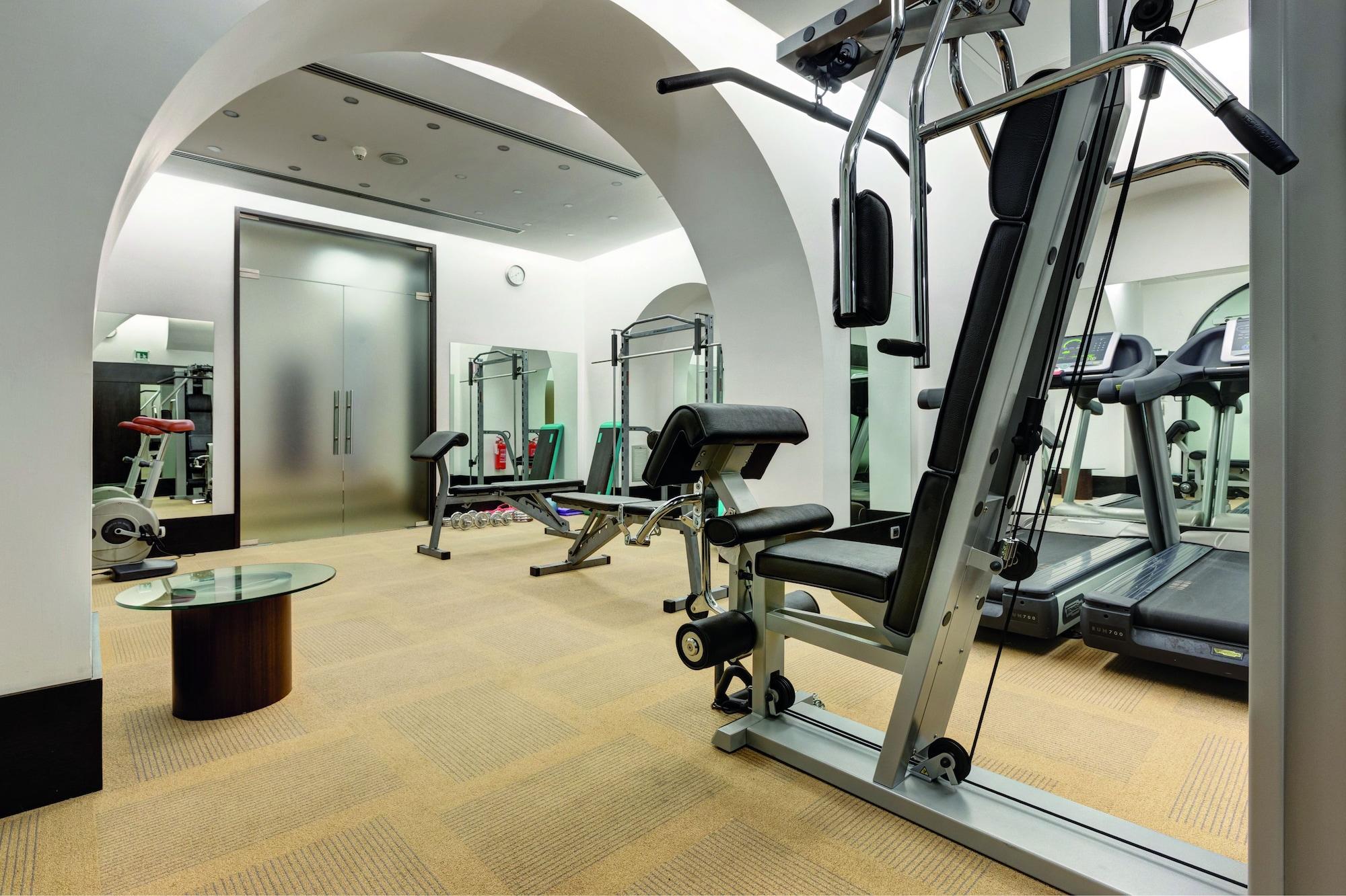 Gimnasio Best Western Plus Hotel Universo