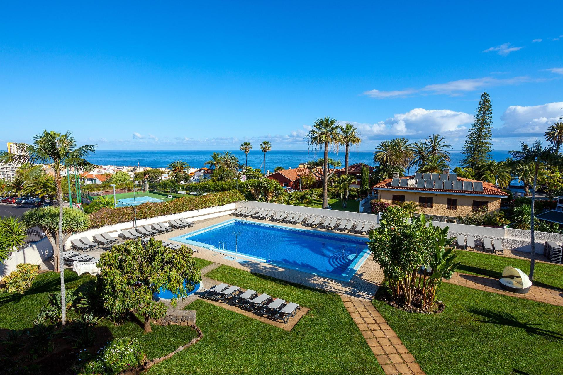 Vista Exterior The O7 Tenerife Hotel