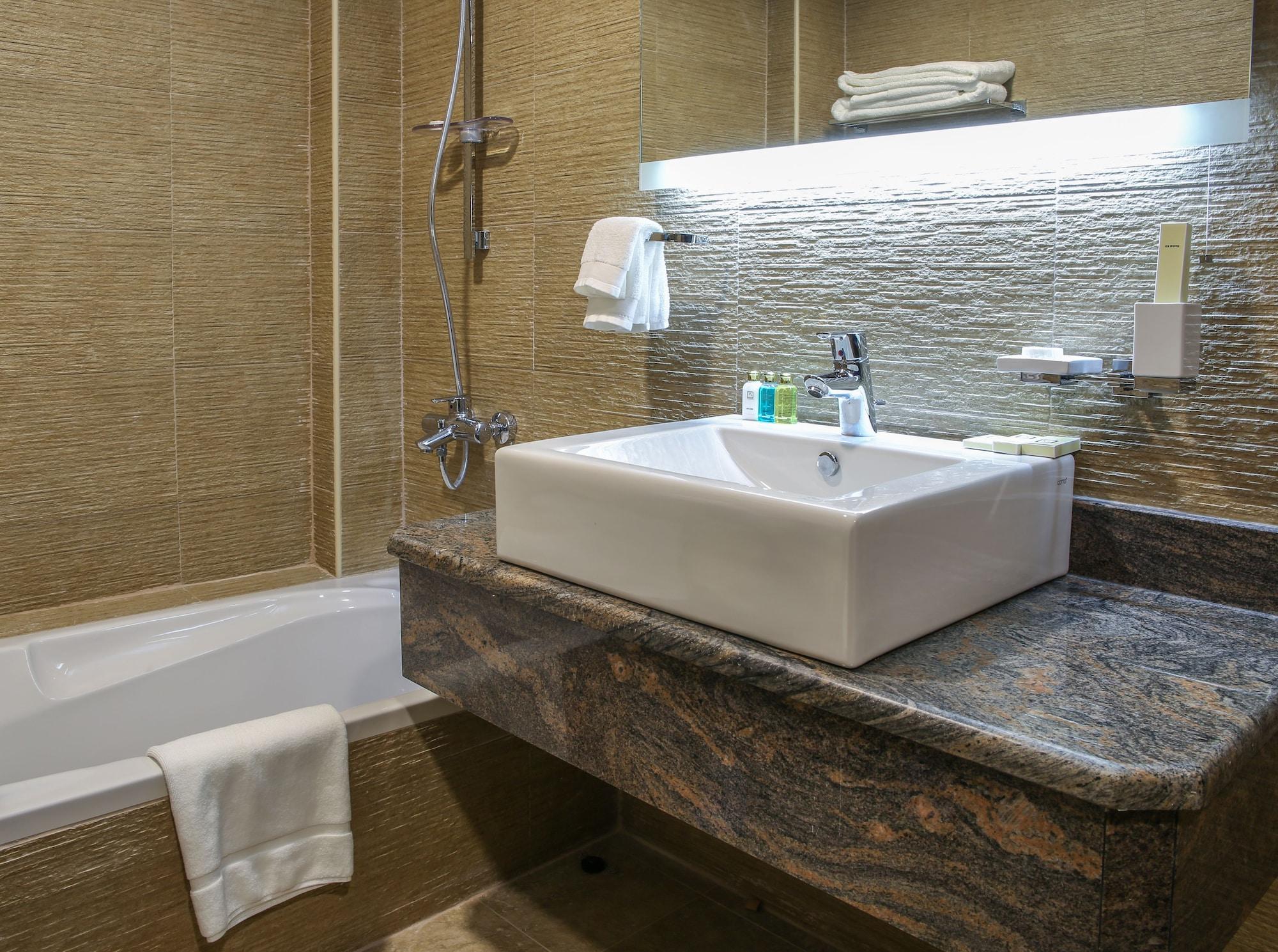 Set de Habitación Adams Hotel