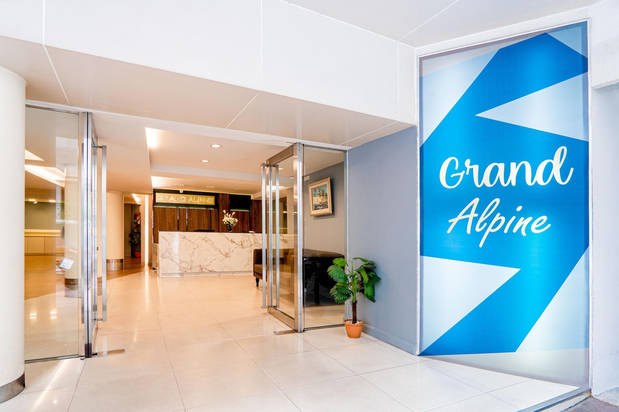 Varios Grand Alpine Hotel