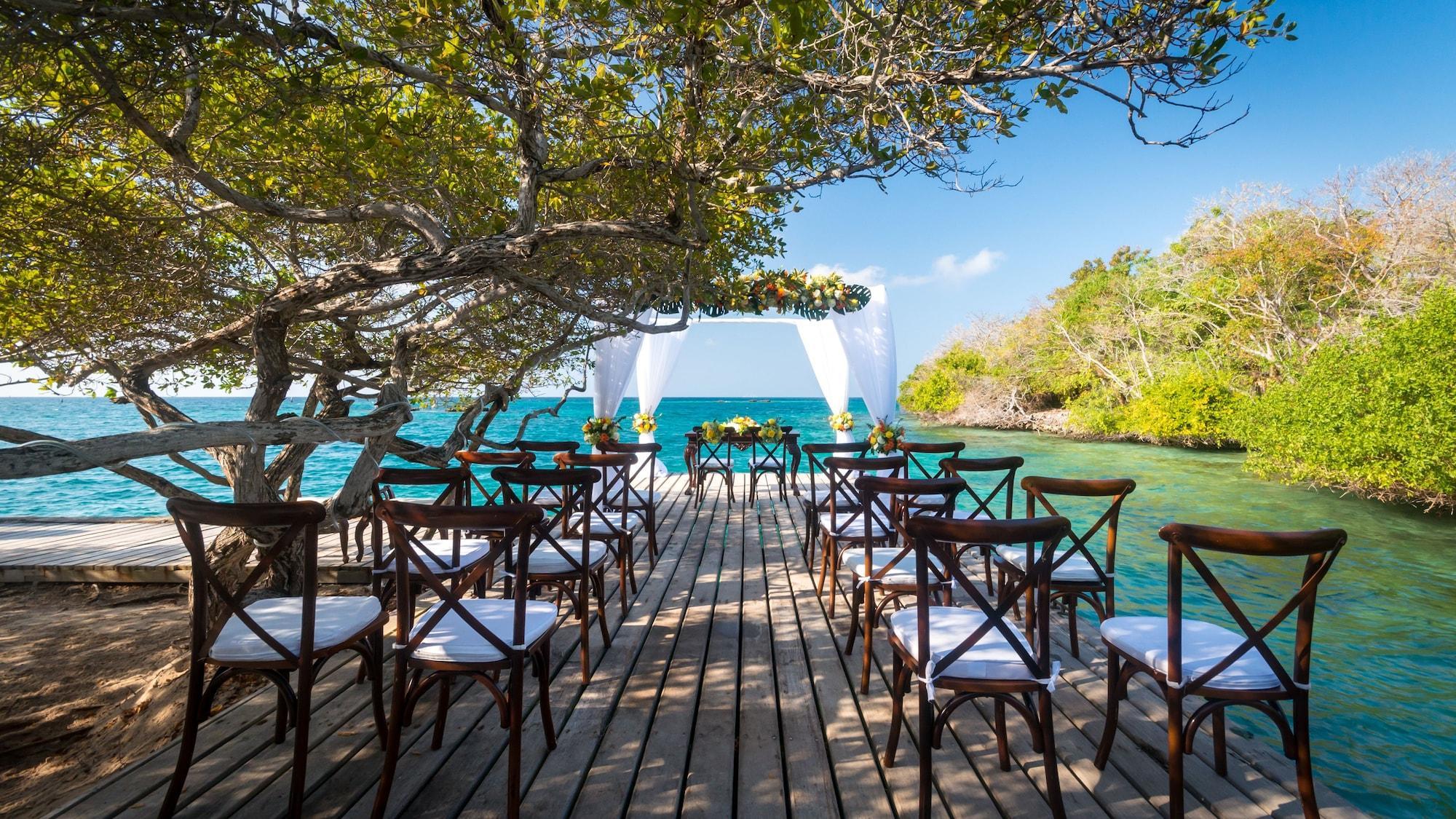 Instalaciones Recreativas Hotel Coralina Island