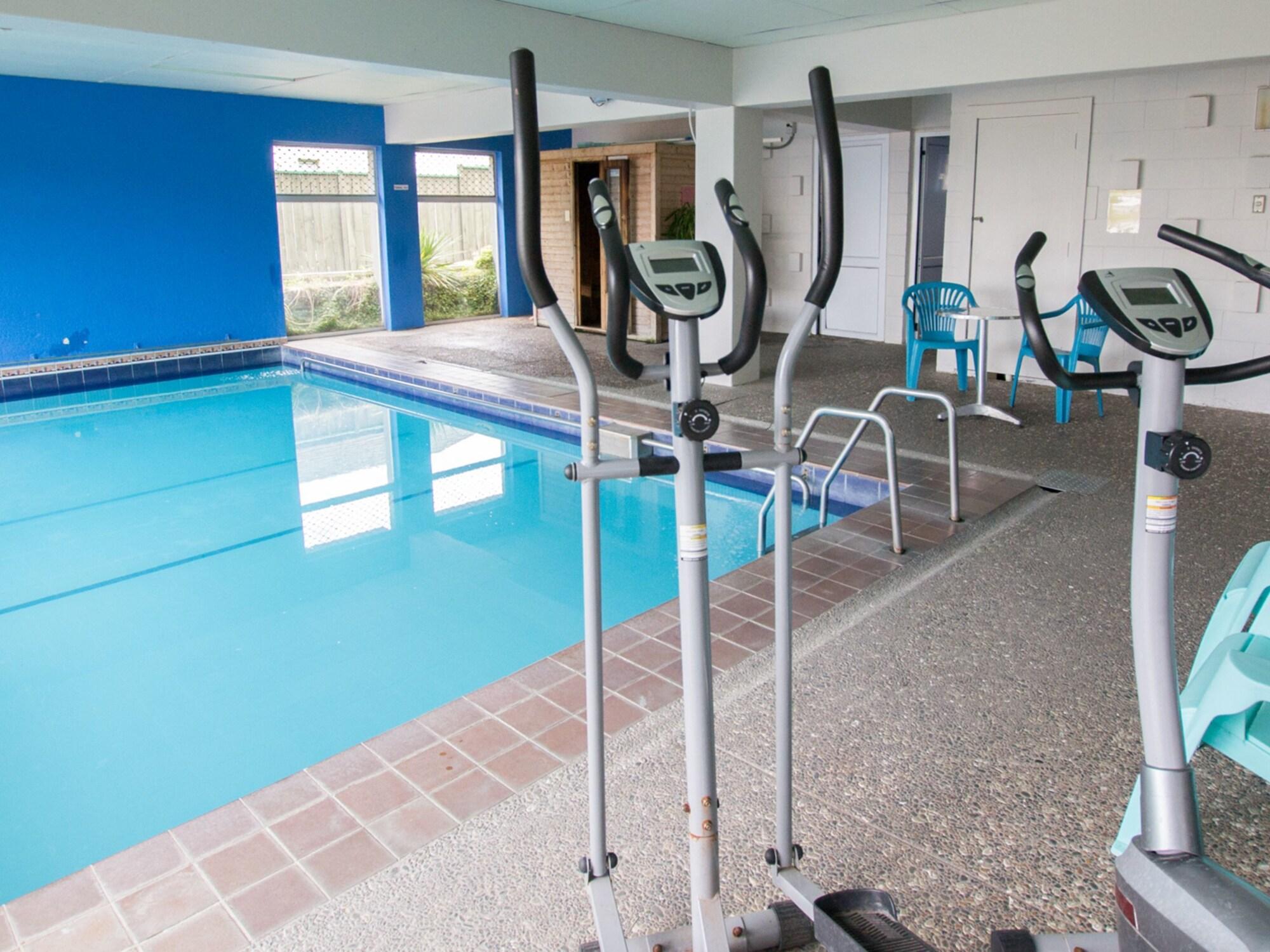 Vista Piscina Absolute Lakeview Motel