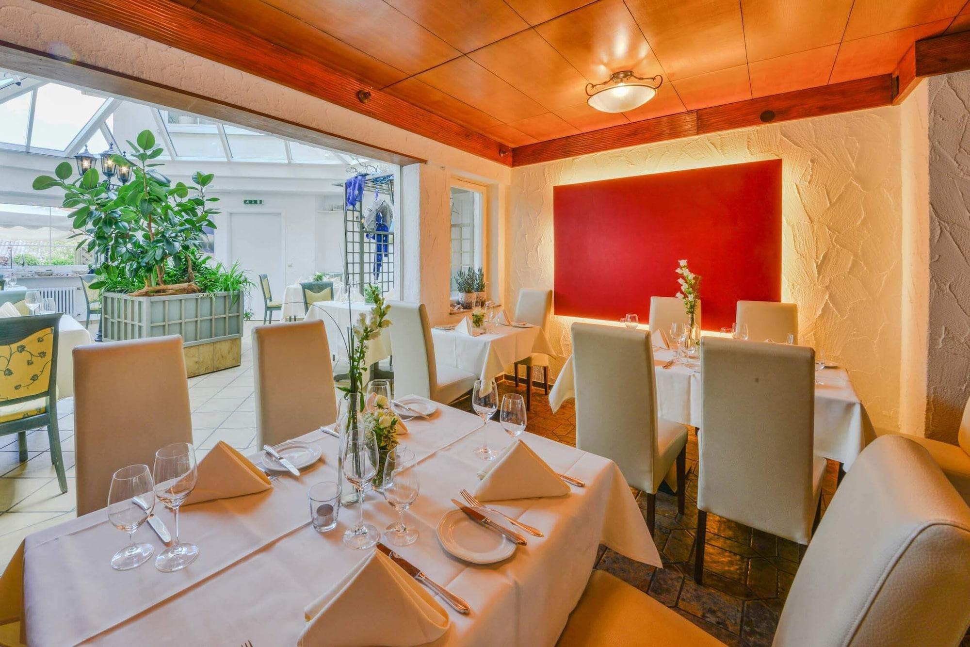 Restaurant Mayers Waldhorn Hotel