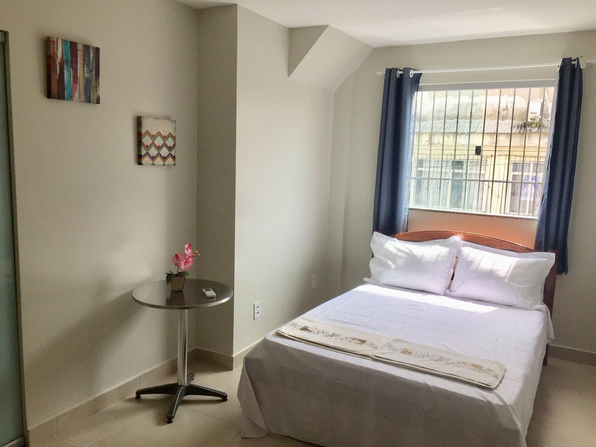 Vista Exterior Hangar House Hostel