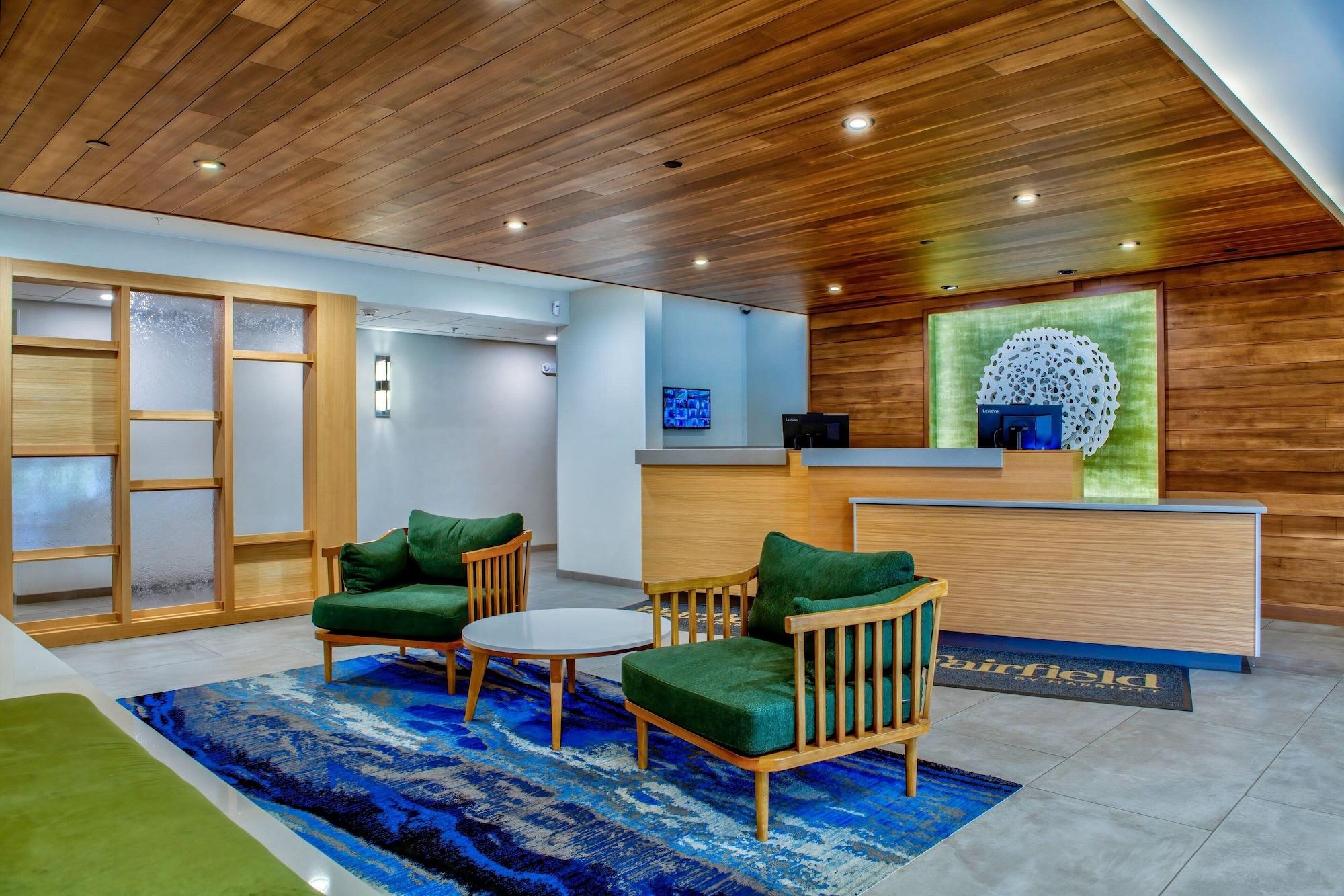 Vista Lobby Fairfield by Marriott Inn & Suites Cortland