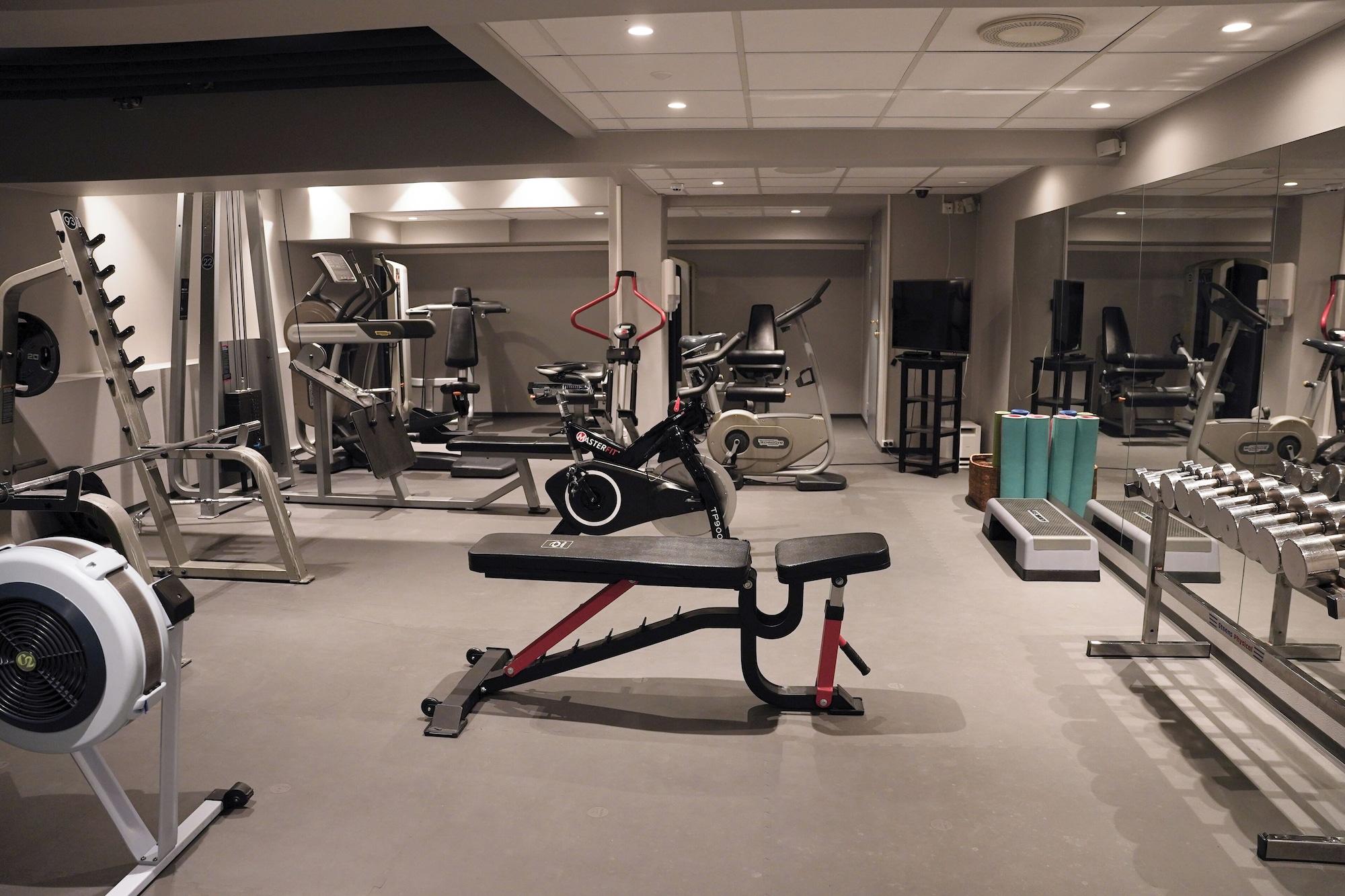 Gimnasio Home Hotel Bastion