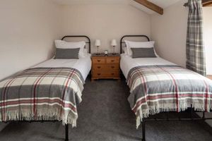 Alquiler Vacacional - Cosy cottage in a pretty village with a pub at the end of the garden!