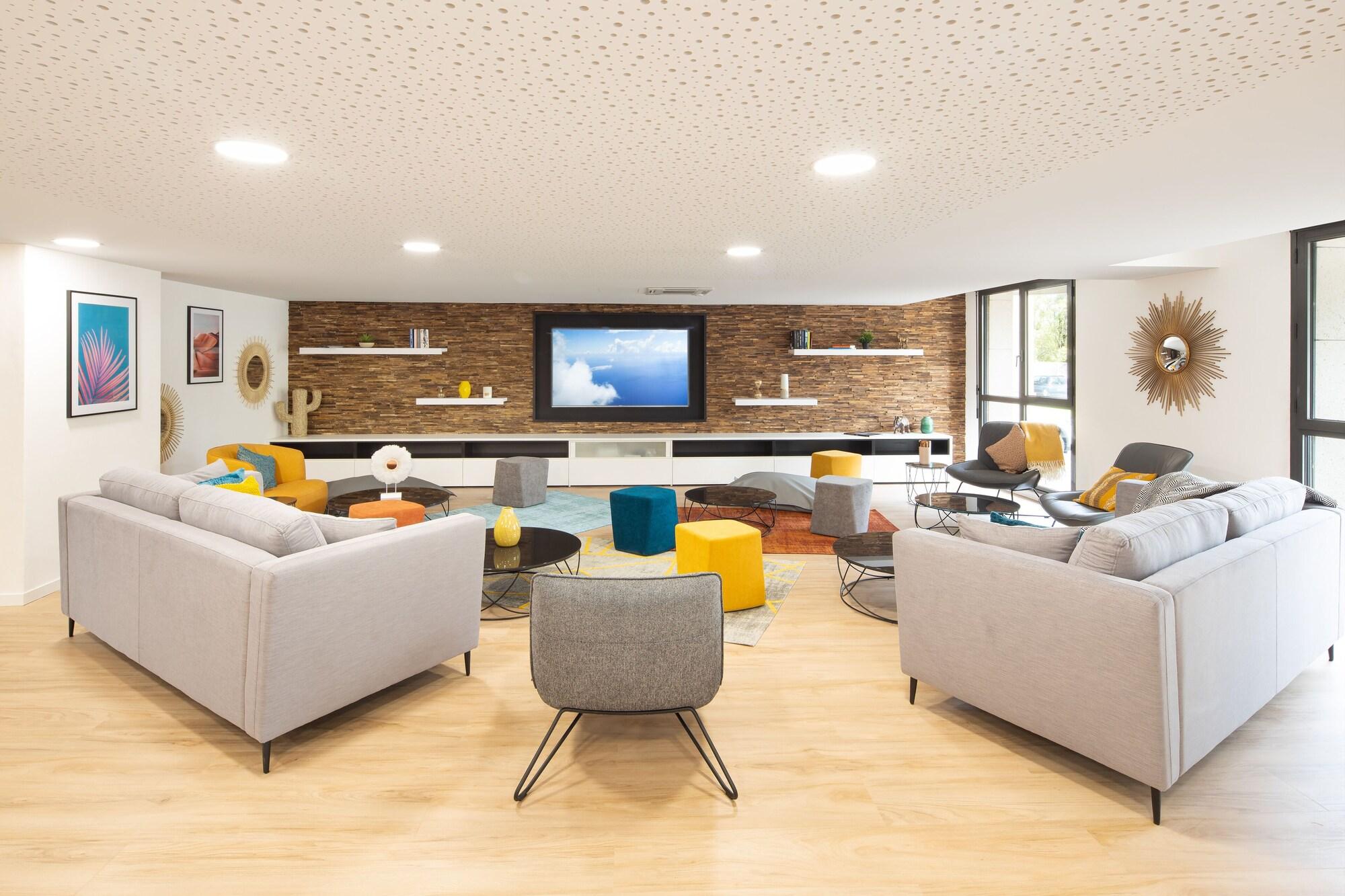 Varios Residence Sweetly St Augustin