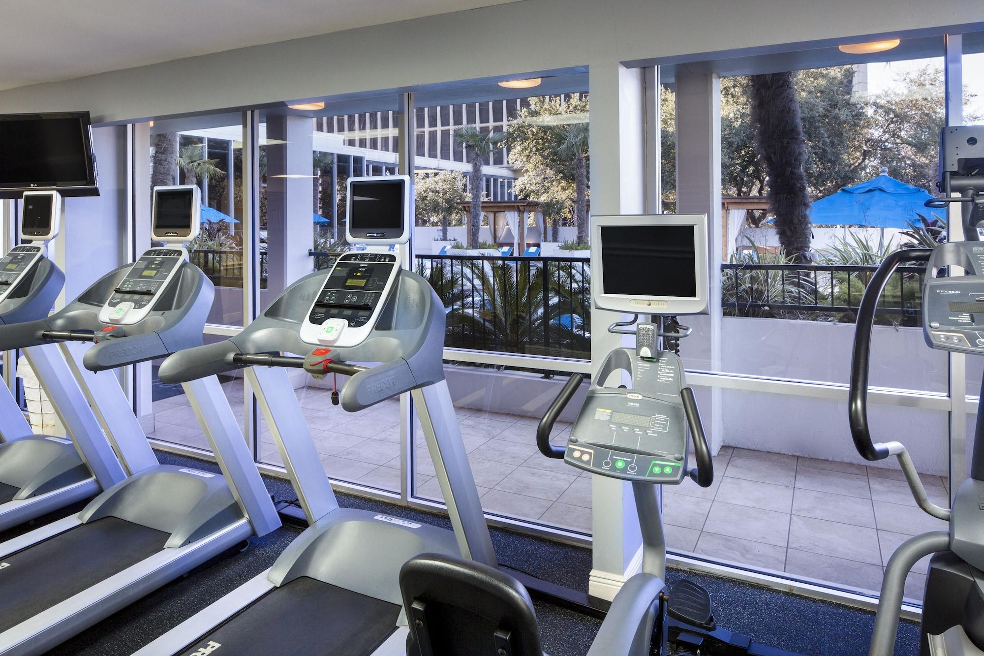 Gimnasio The Whitehall Houston