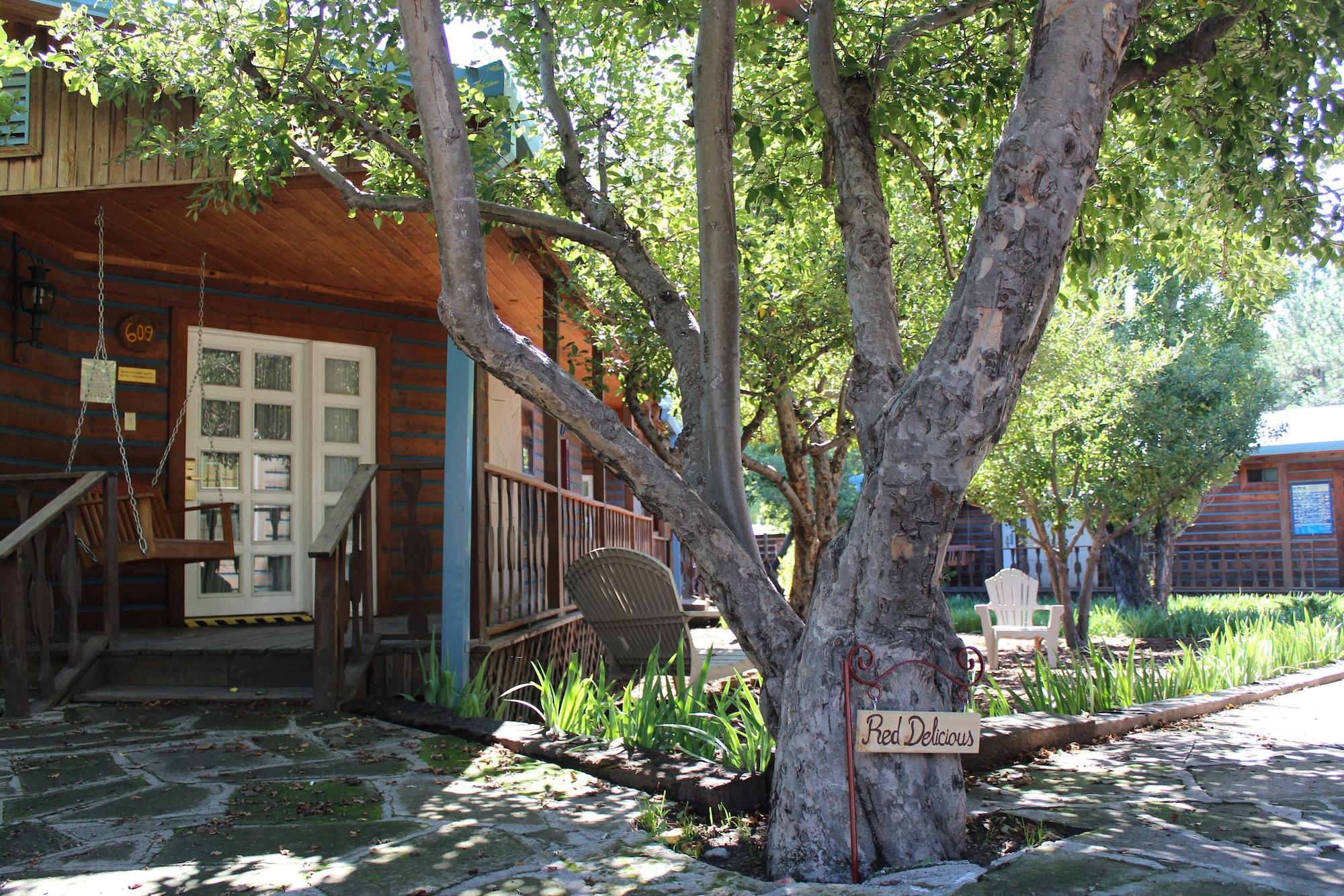 Vista Exterior The Lodge at Creel Hotel & Spa