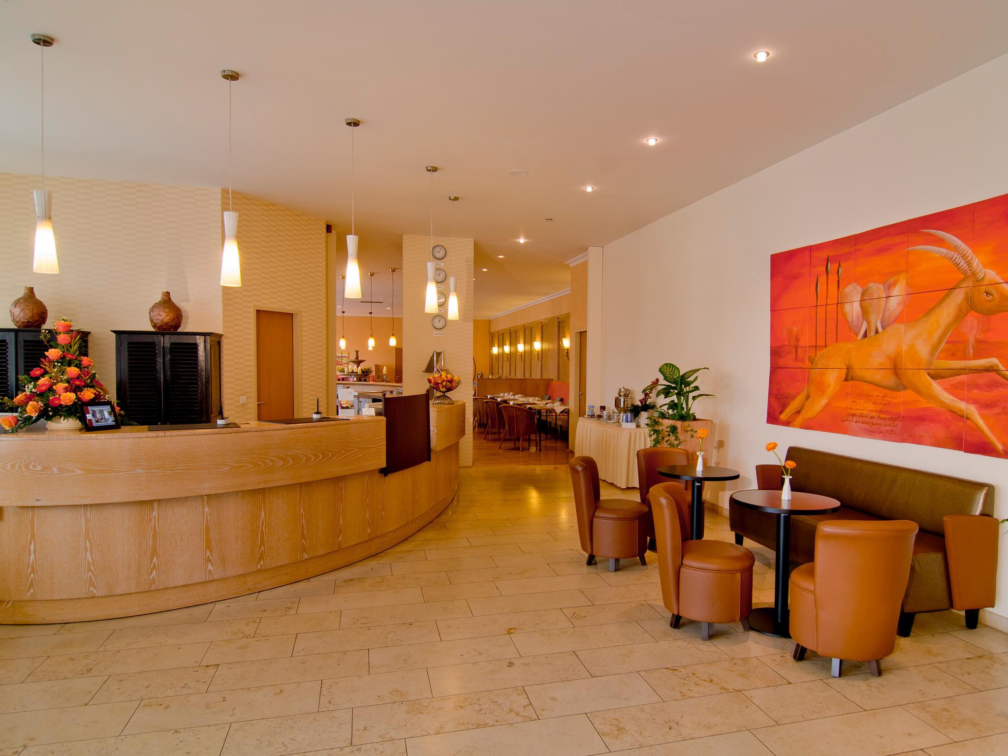 Vista Lobby Achat Premium Airport-Hannover