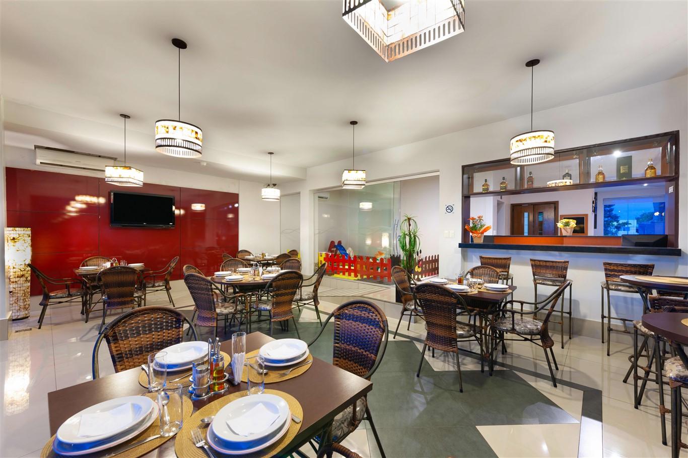 Restaurant Hotel 365