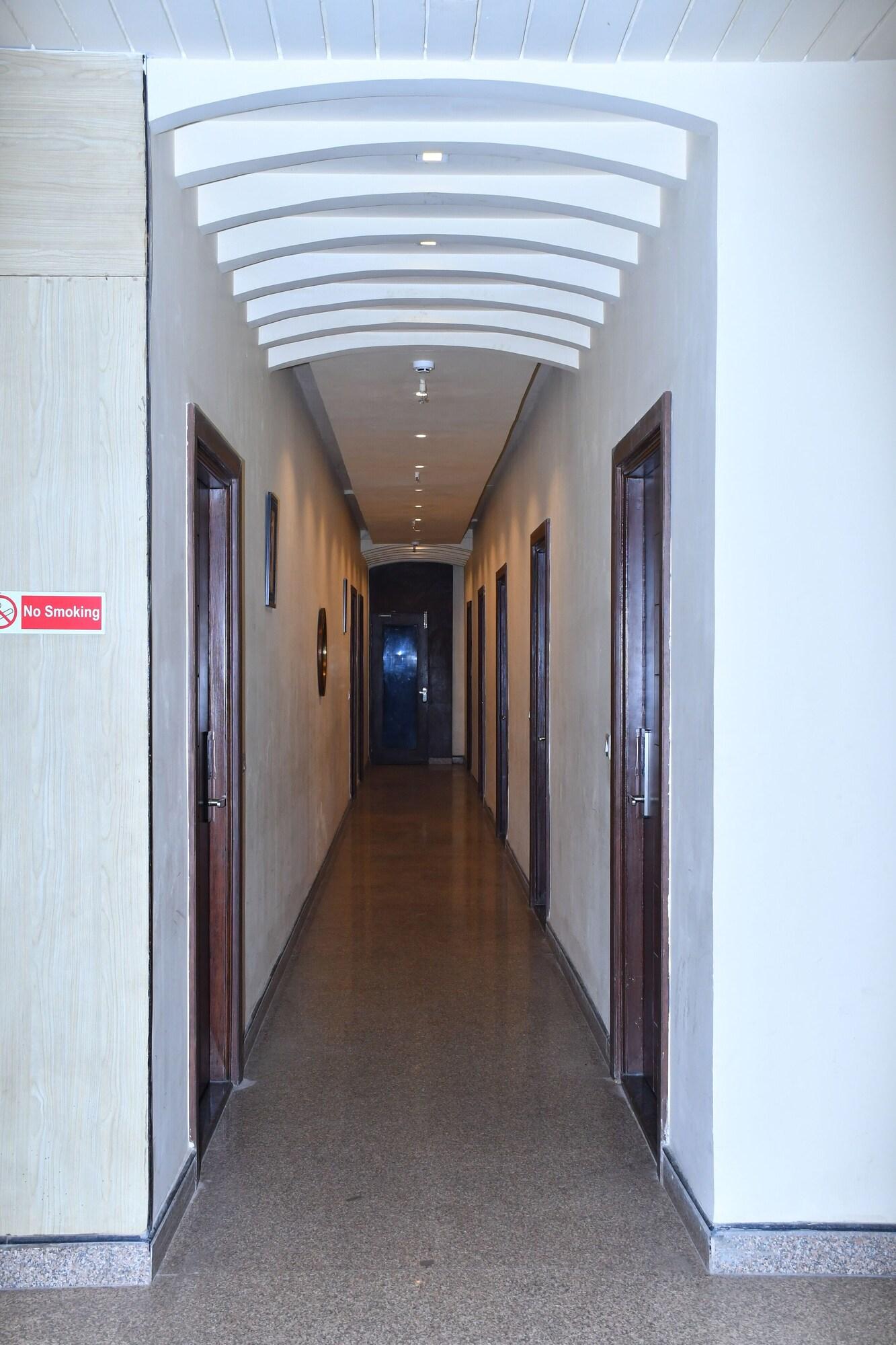 Vista Exterior Hotel Bhagyaraj Palace - Best Hotel In Kanpur
