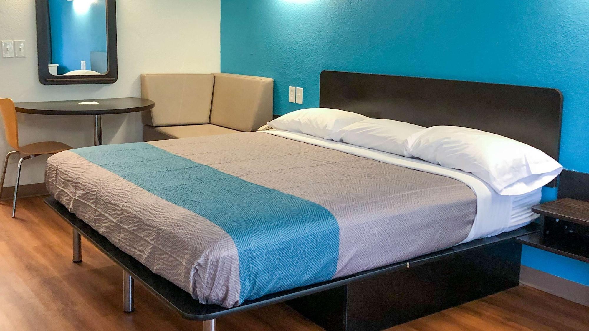 Habitación Motel 6 Daytona Beach, FL - Speedway