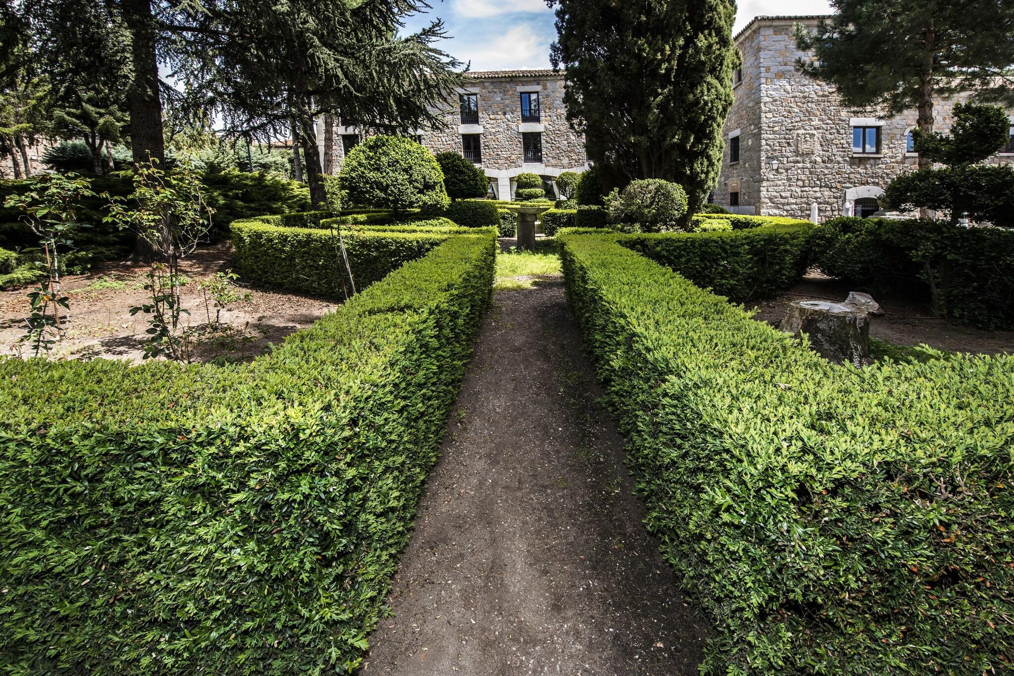Varios Parador De Avila