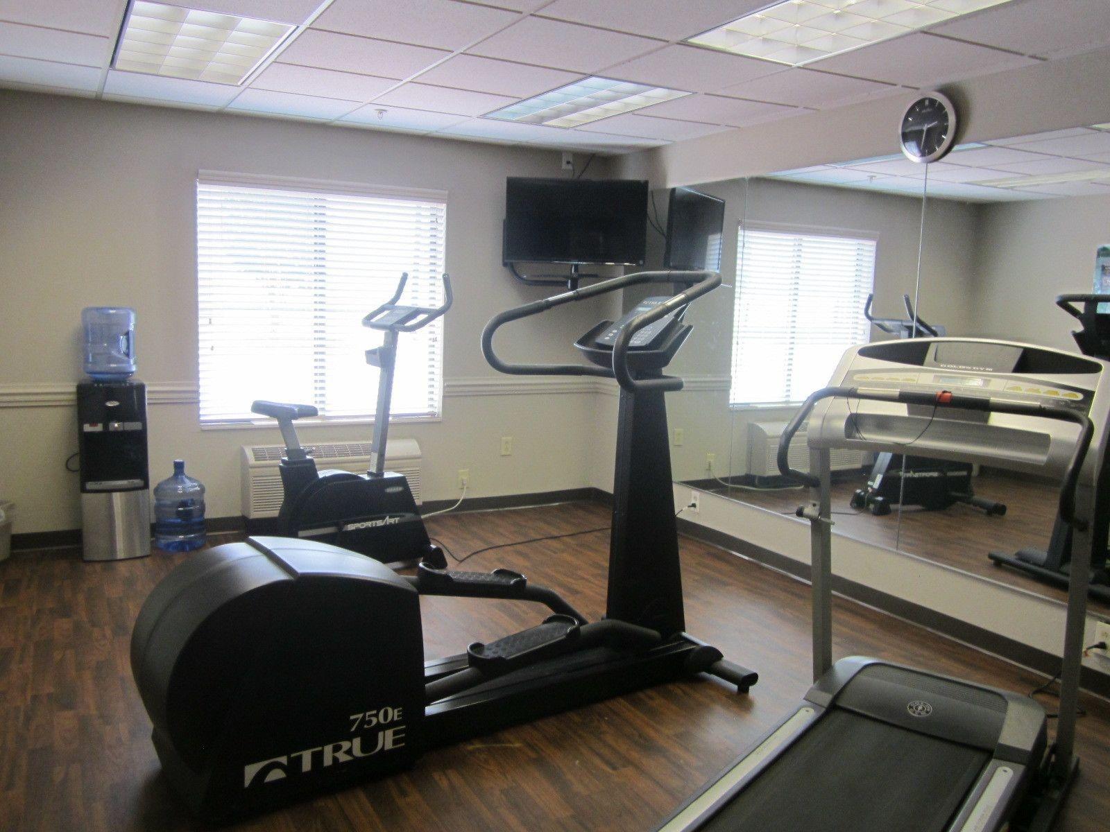 Gimnasio Clarion Pointe Albemarle