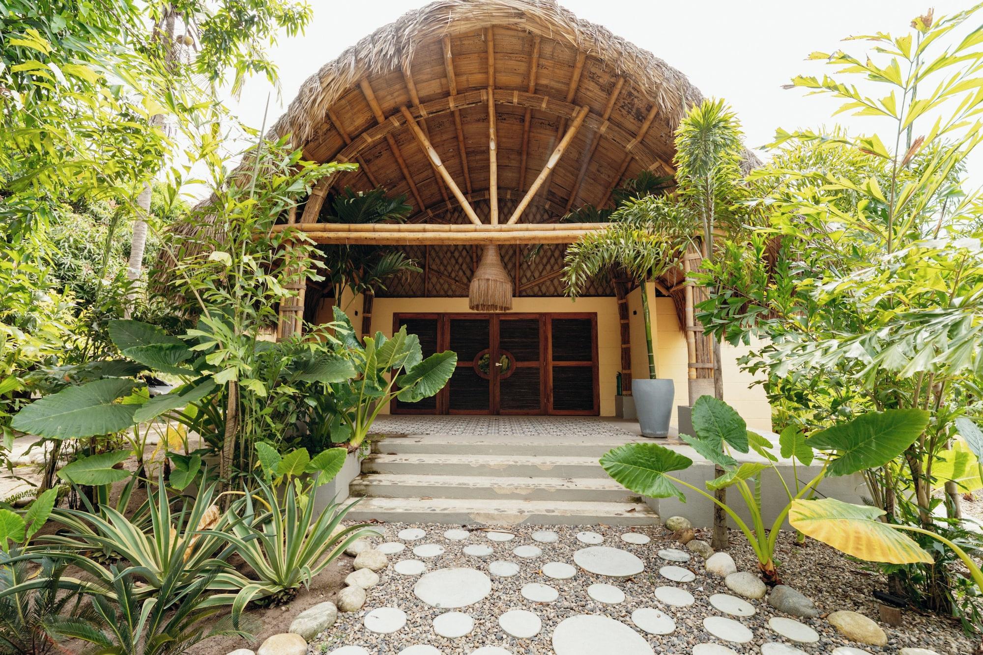 Vista Exterior Tay beach hotel - Tayrona