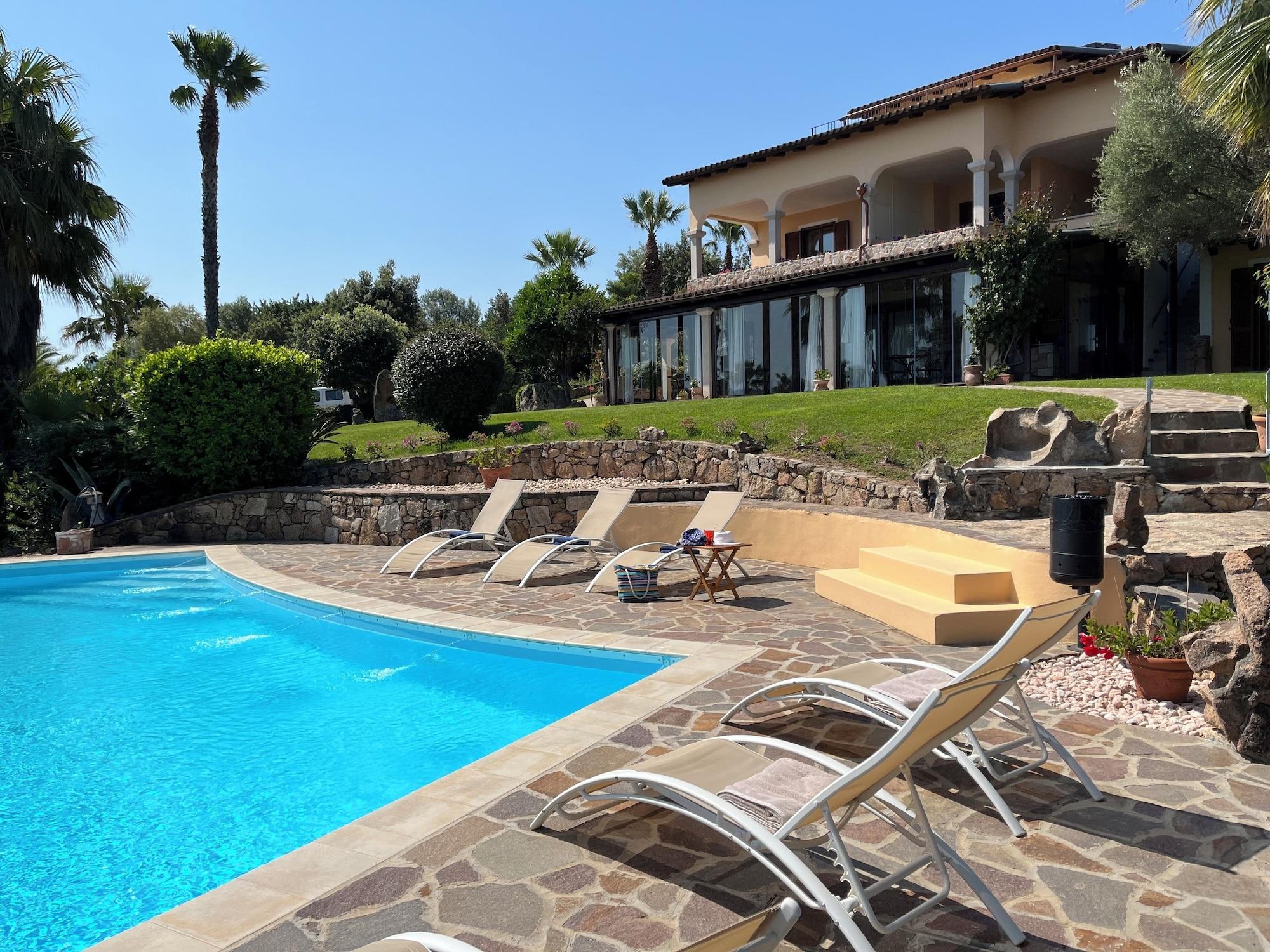 Varios Villa Anastasia