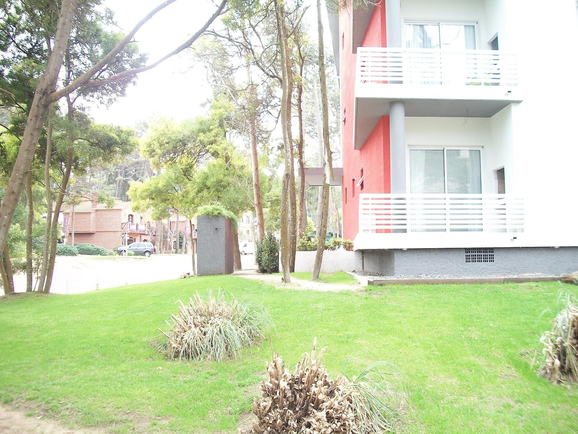Vista Exterior Avutarda de Carilo