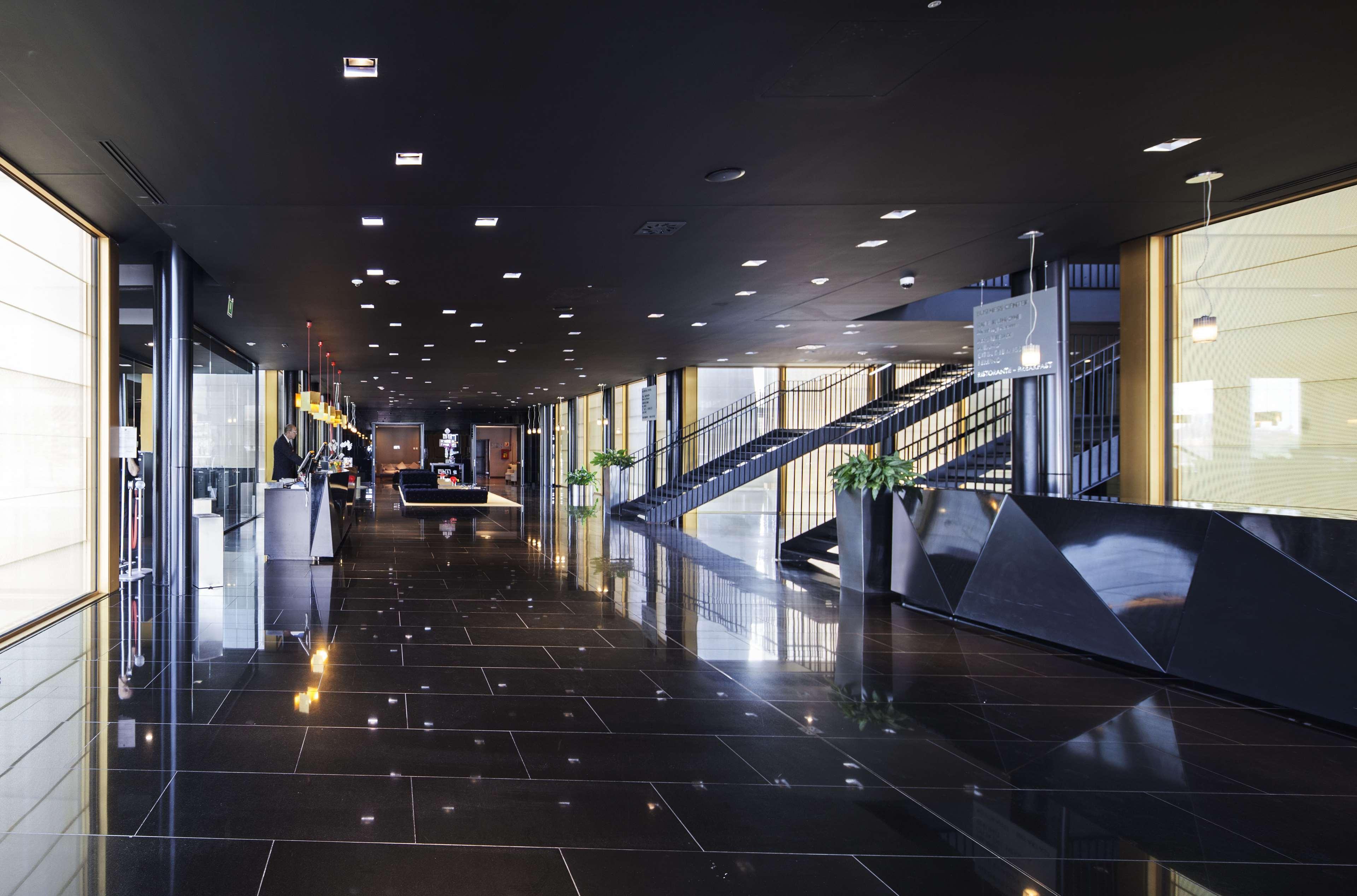 Vista Lobby NH Milano Fiera