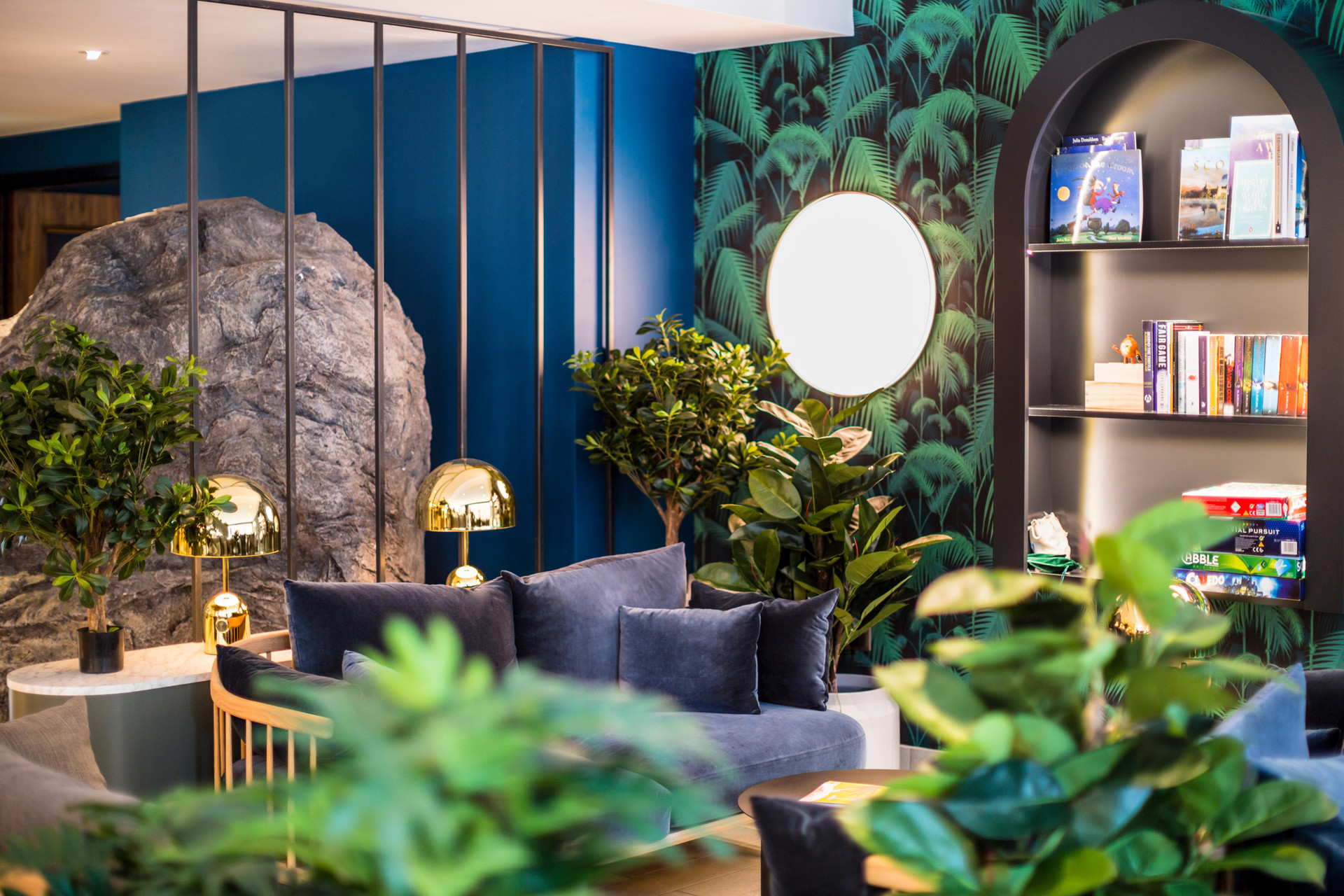 Vista Lobby Aparthotel Adagio Edinburgh Royal Mile