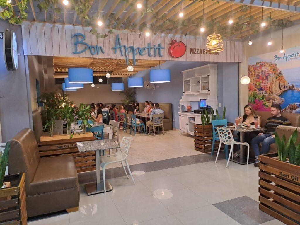 Restaurant San Gil Plaza suite 502