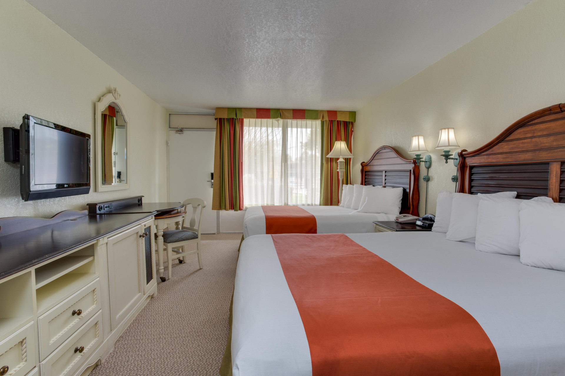 Hotel Seralago Hotel & Suites Main Gate East