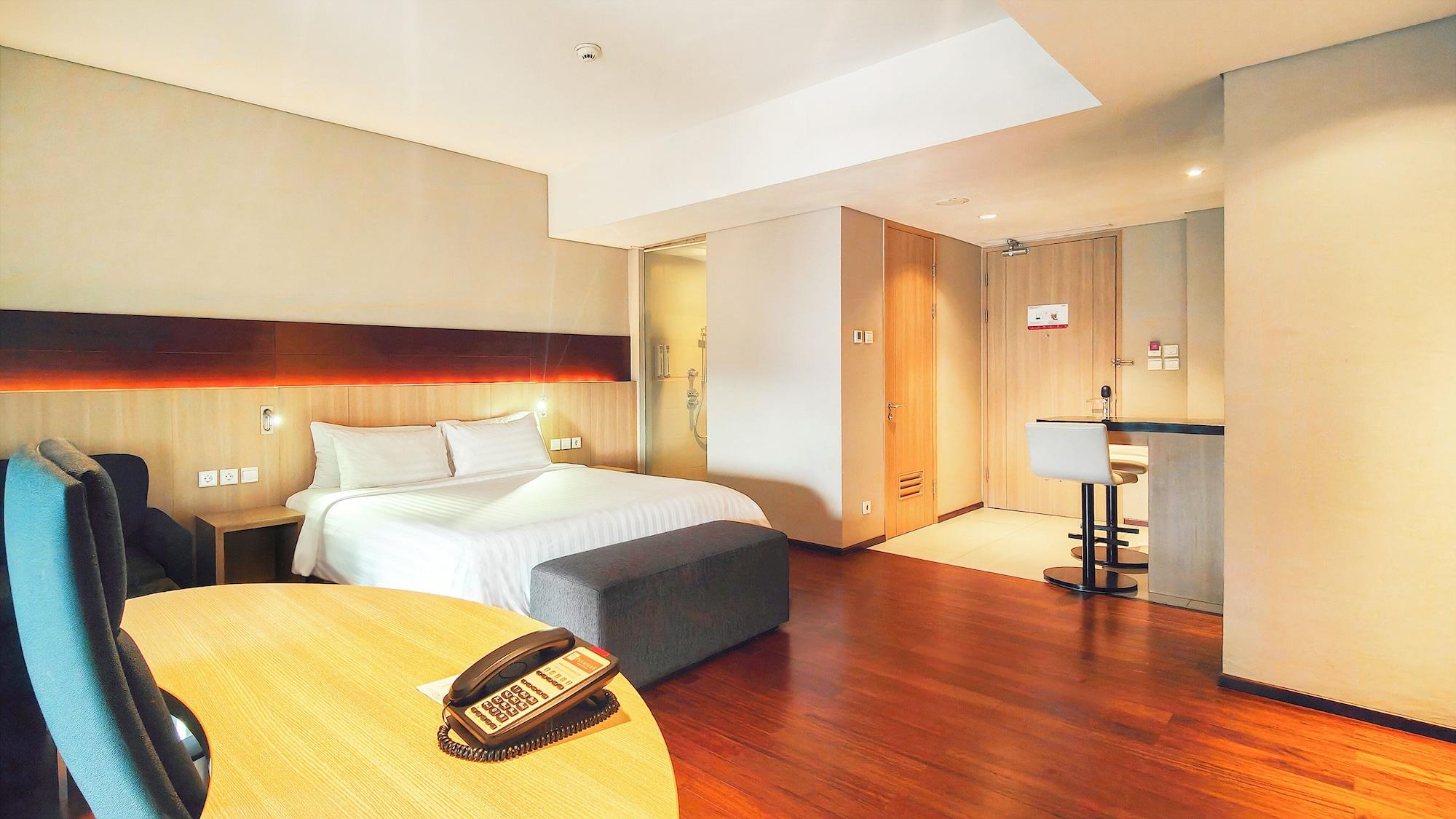 Habitación Ra Premiere Simatupang