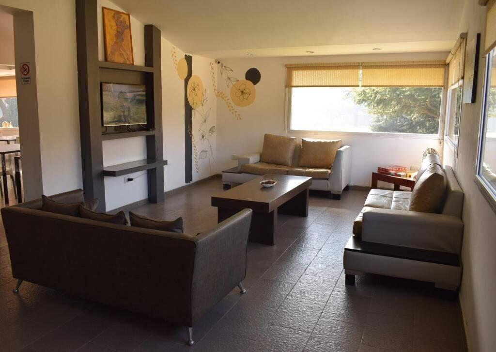 Vista Lobby Village Park