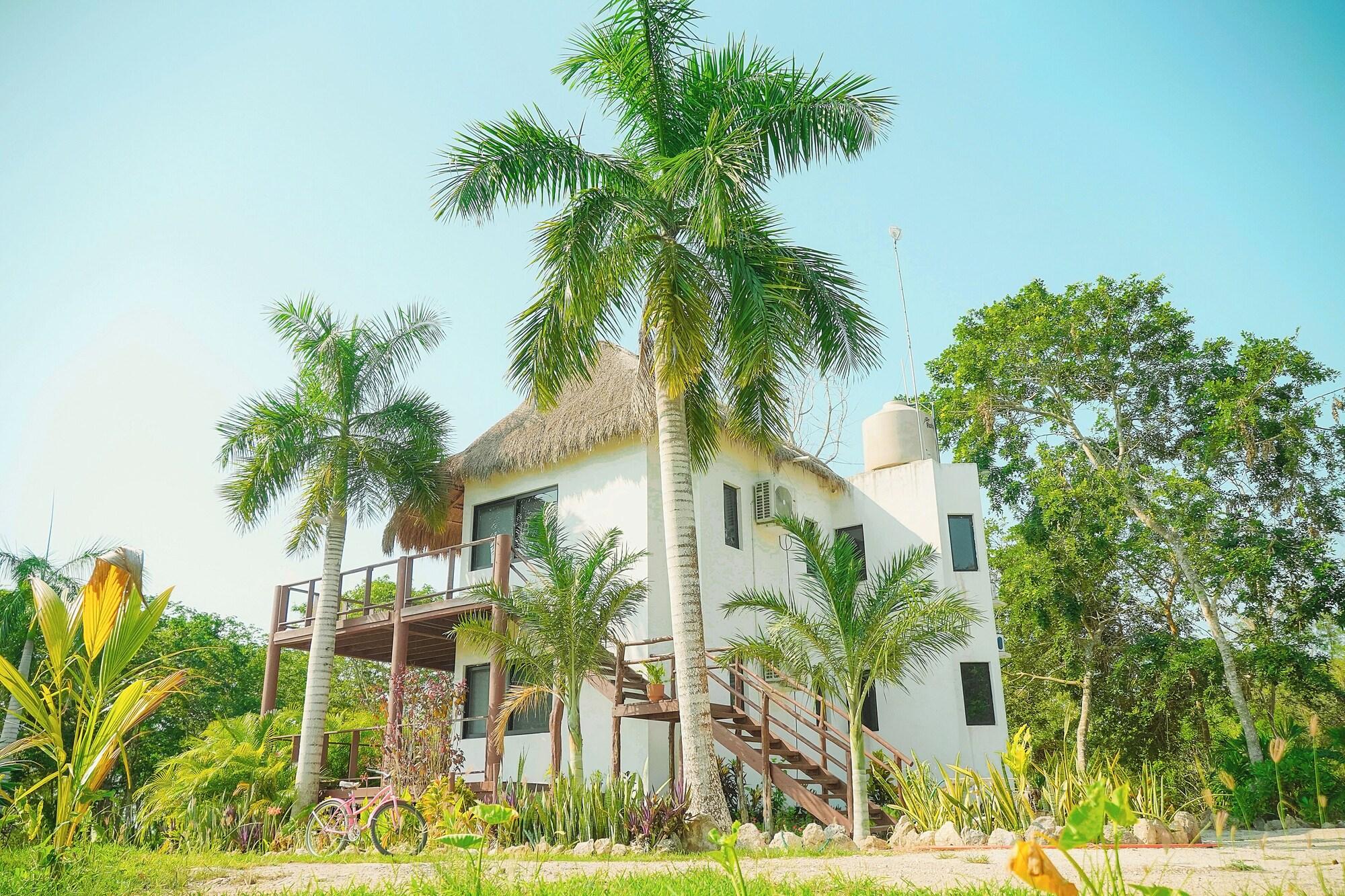 Equipamiento de Habitación Royal Palm Bacalar Cabañas & Lagoon Club