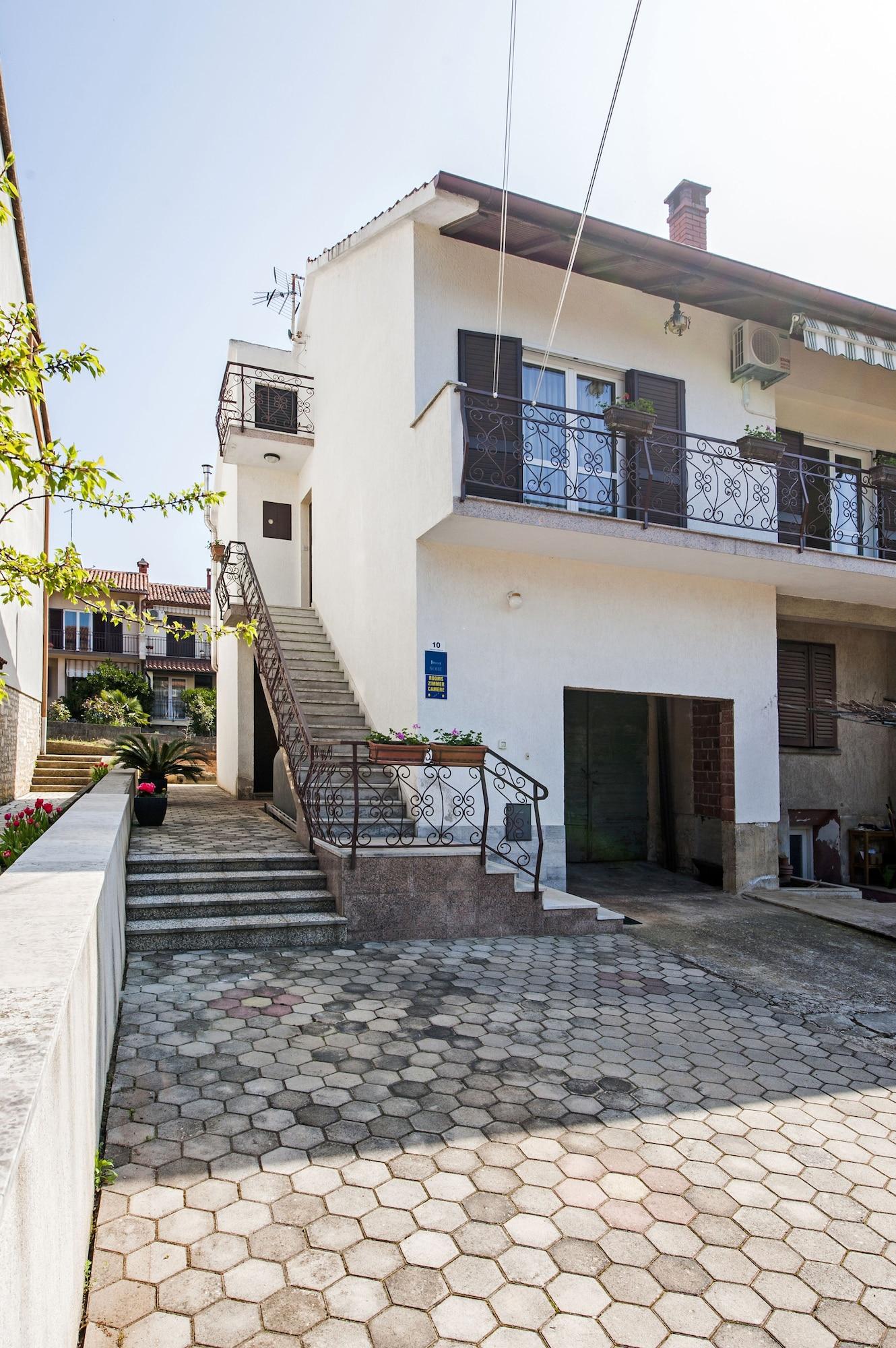 Vista Exterior Rooms Stefania