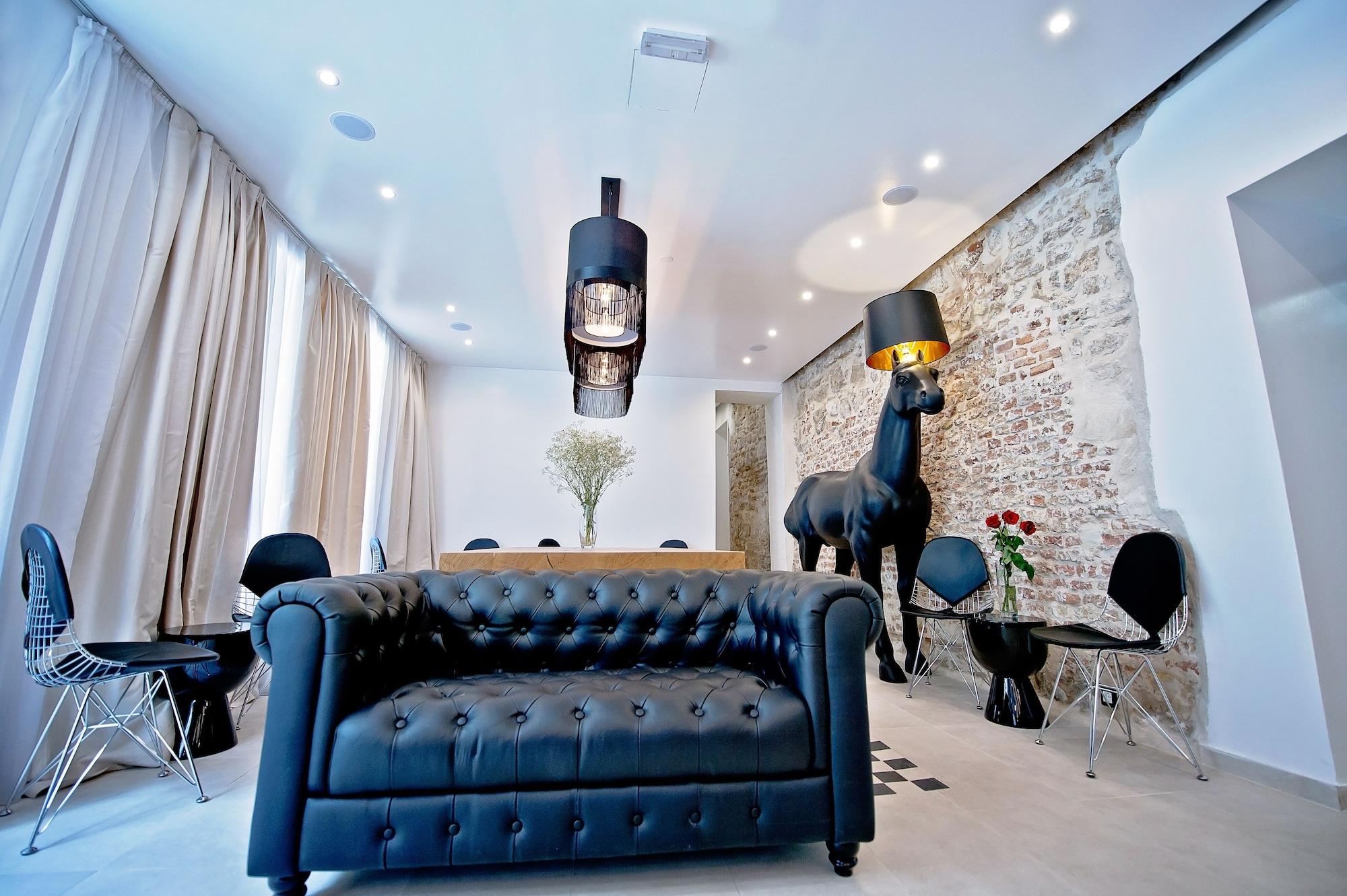 Vista Lobby Heritage Jupiter Luxury Hotel