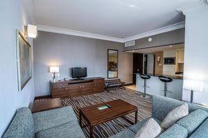 Alojamiento - Copthorne Downtown Abu Dhabi