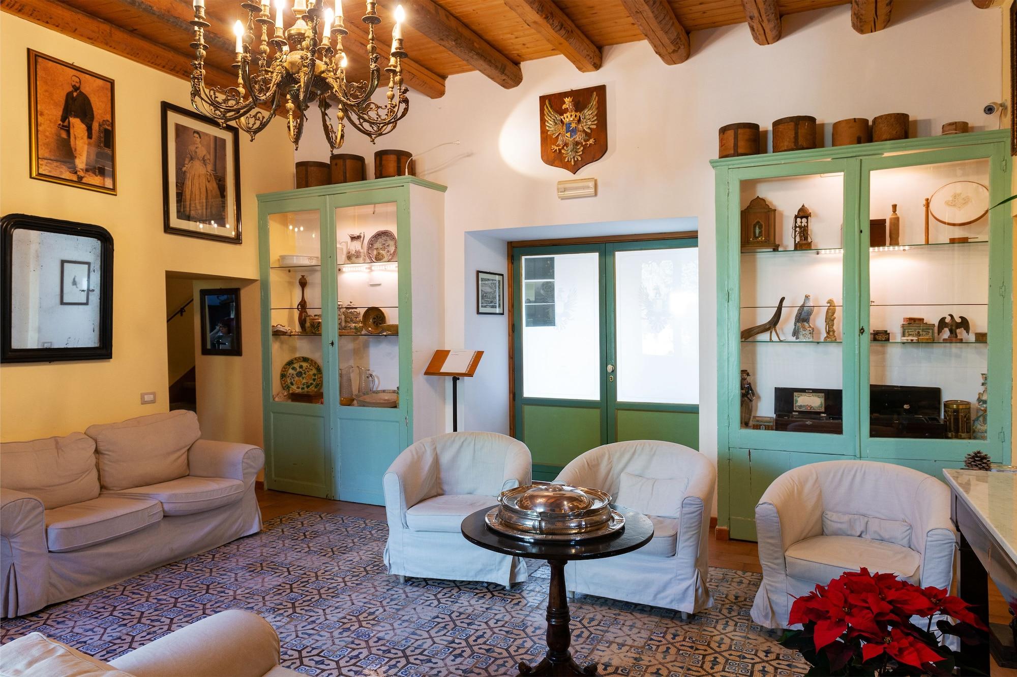 Vista Lobby Villa Trigona