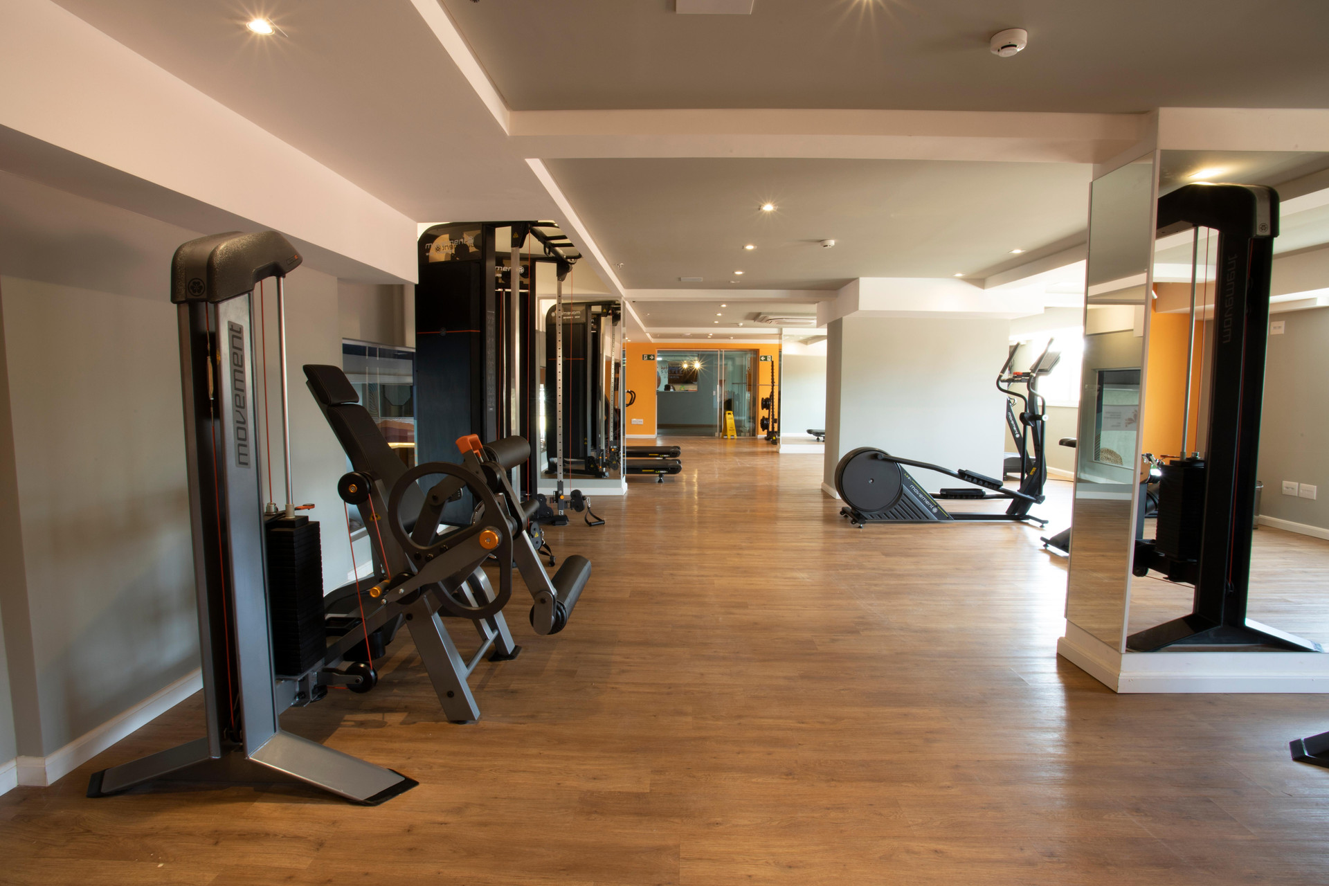 Gimnasio Hot Beach Suites