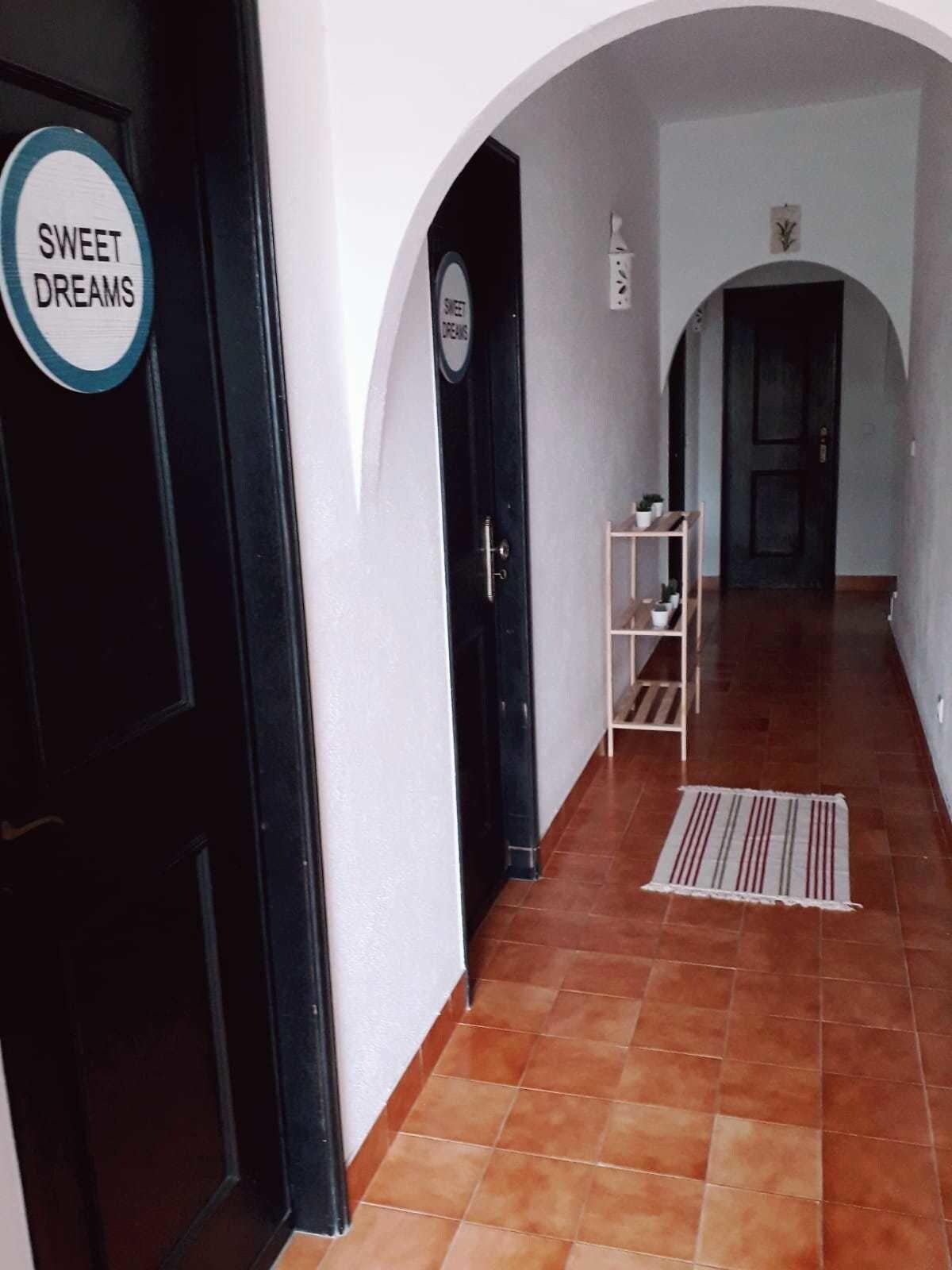 Varios Backpackers Hostel Fonte da Telha