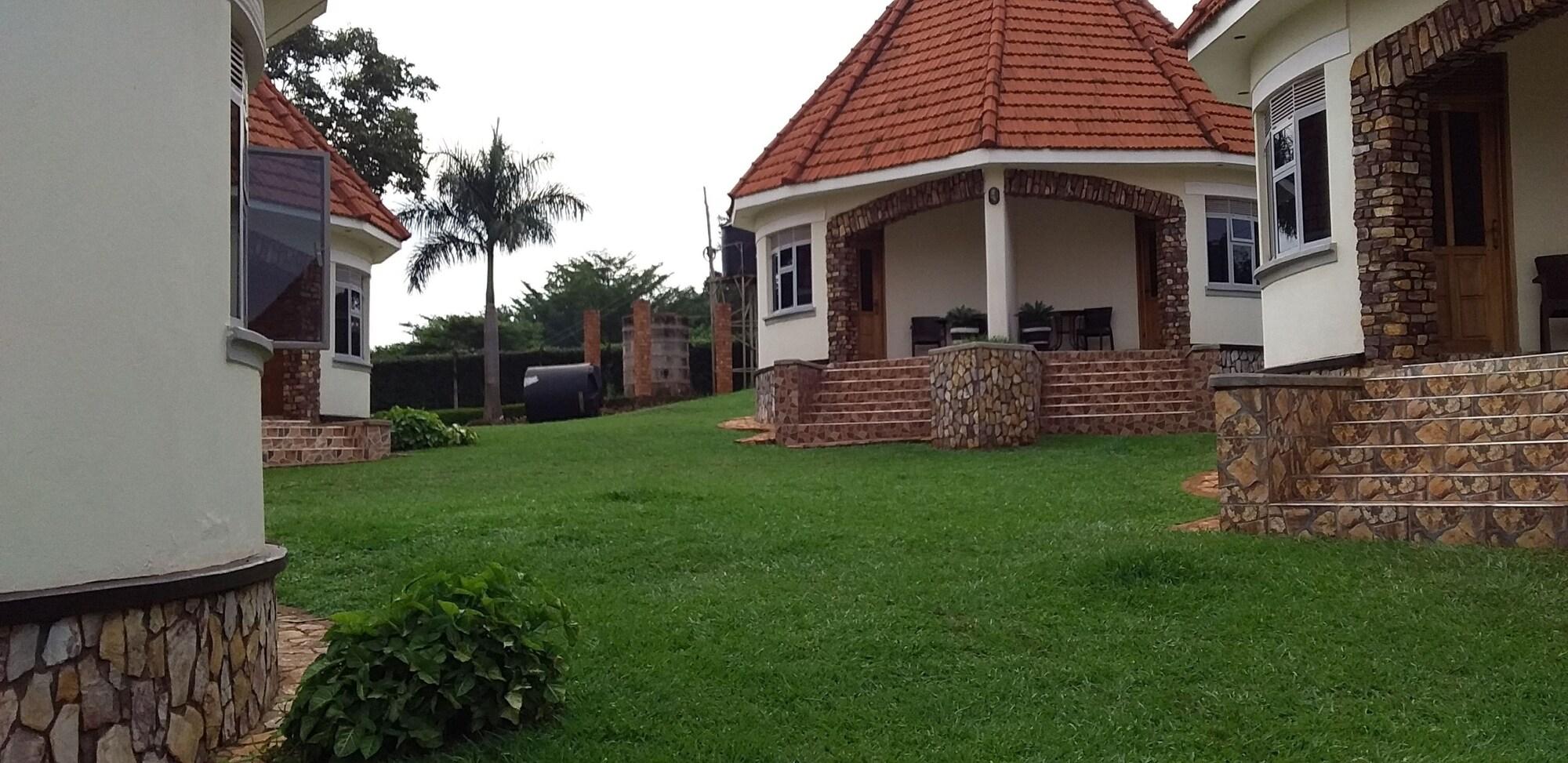 Vista Exterior Kolping Hotel Masindi