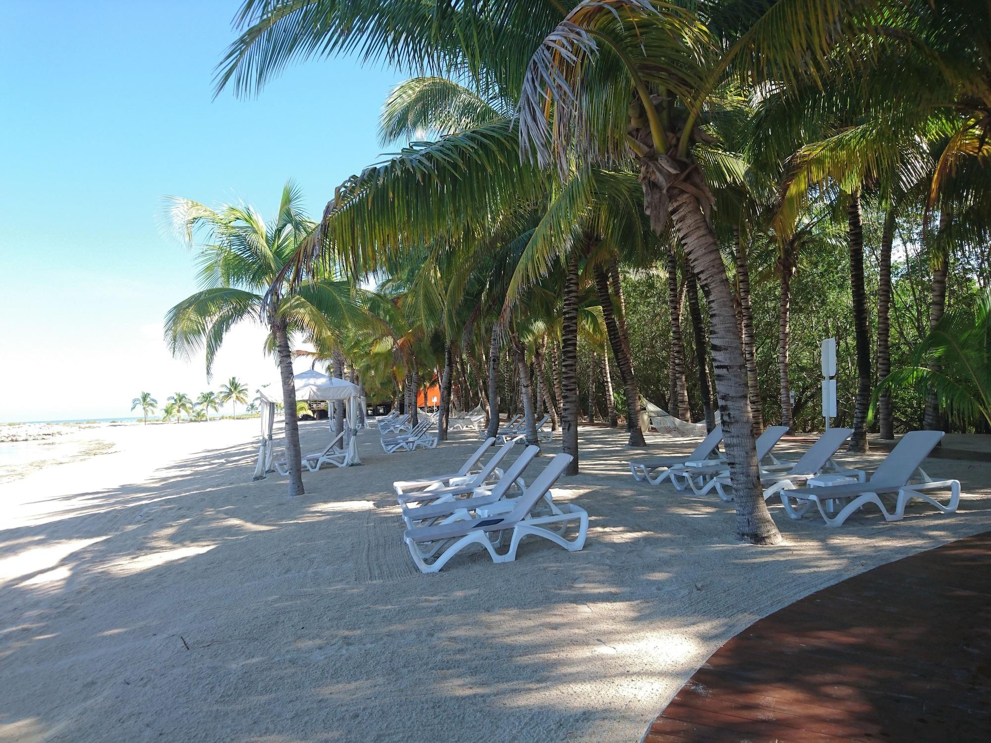 Playa Aak-Bal All Suite Resort