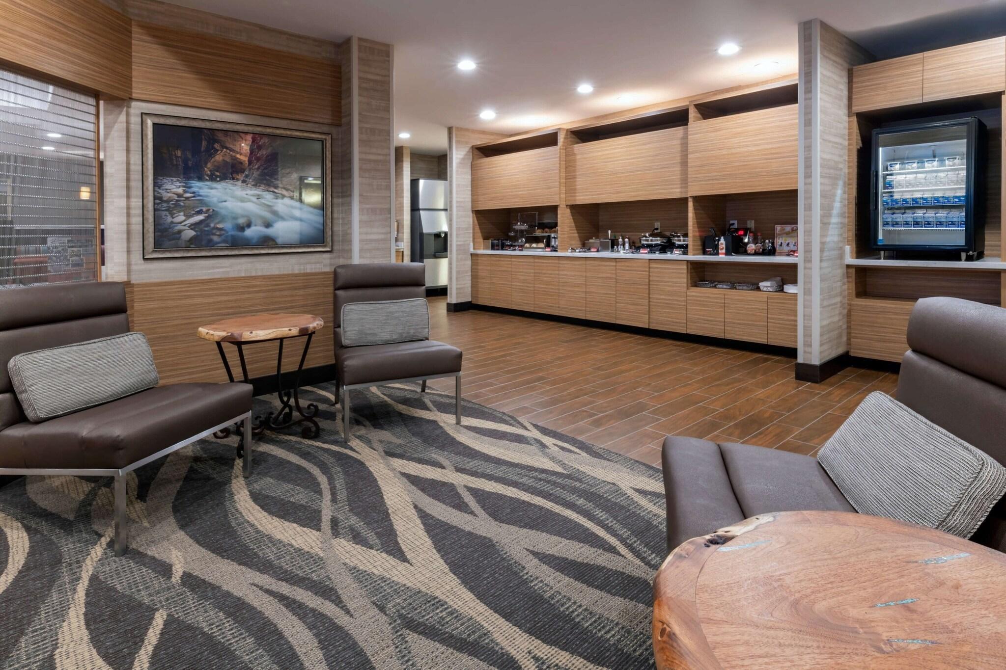 Vista Lobby TownePlace Suites by Marriott Gallup