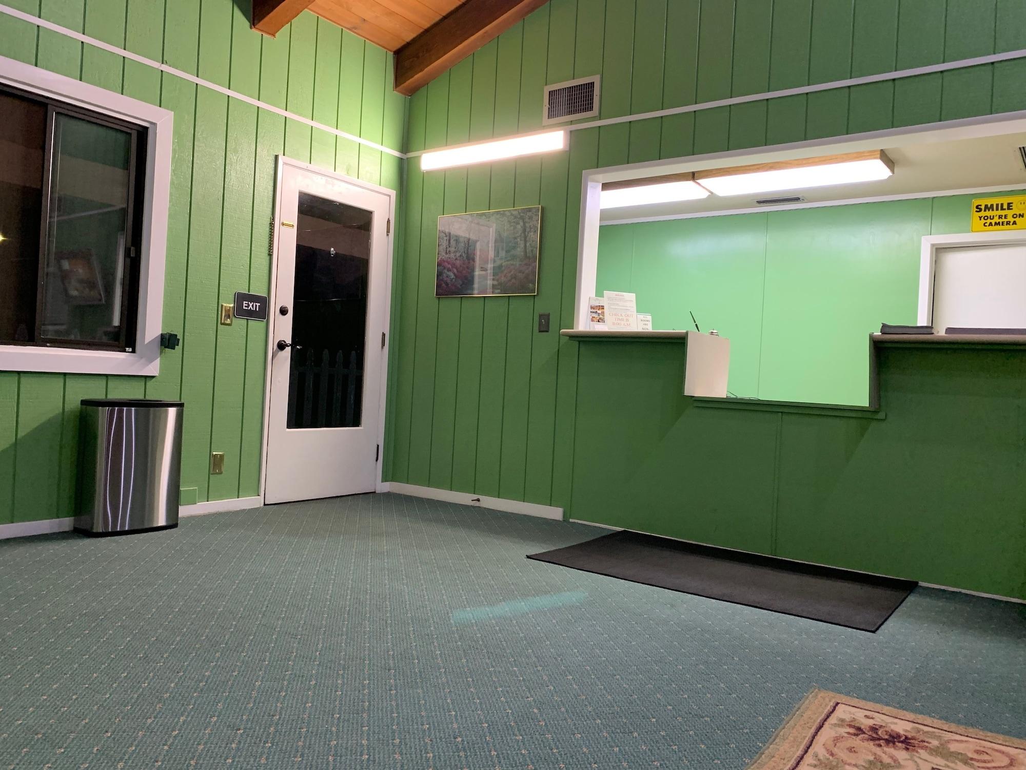 Vista Lobby Rancho California Inn